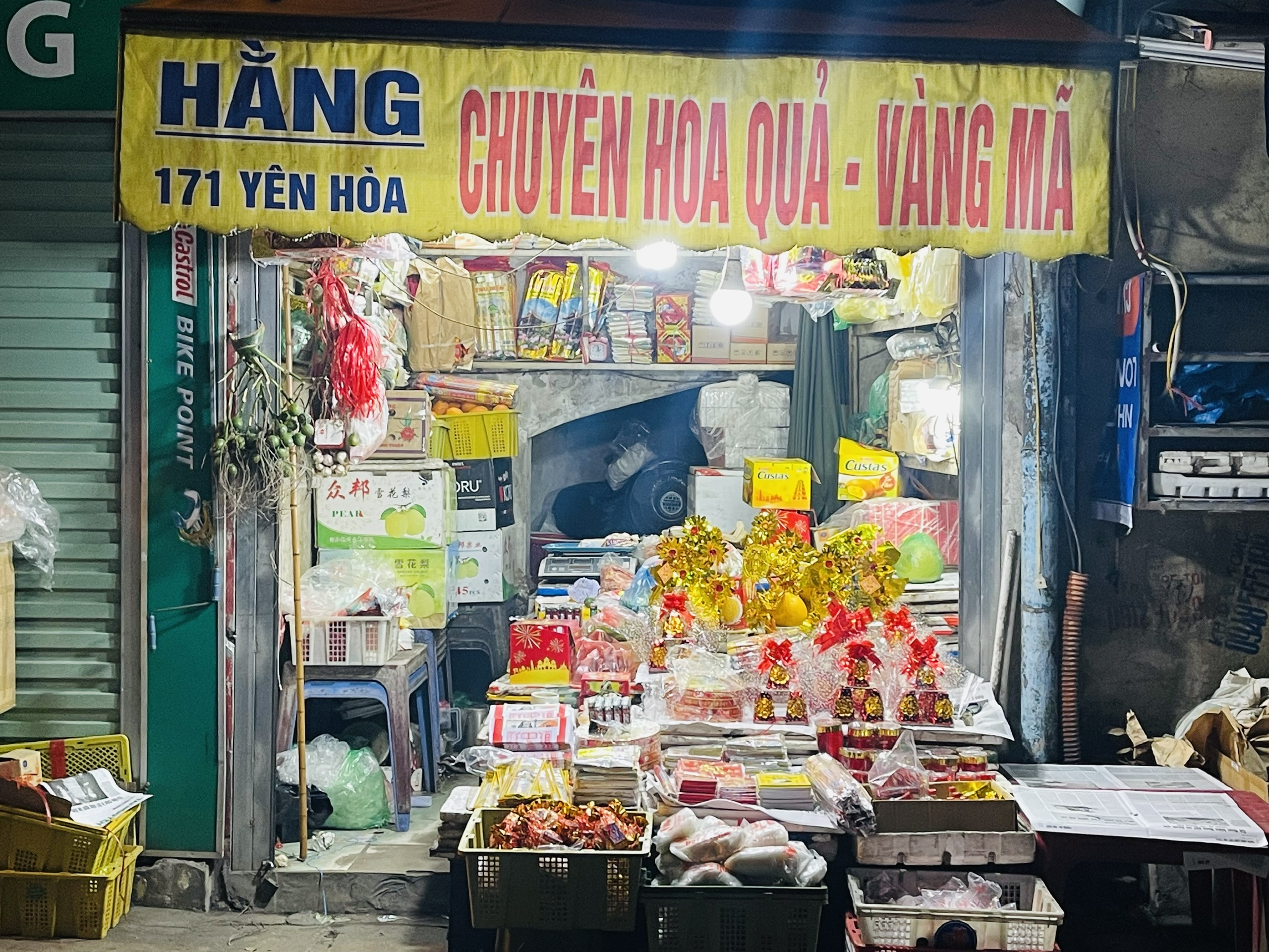 Năm mới l&ecirc;n ch&ugrave;a cầu an - Ảnh 9.
