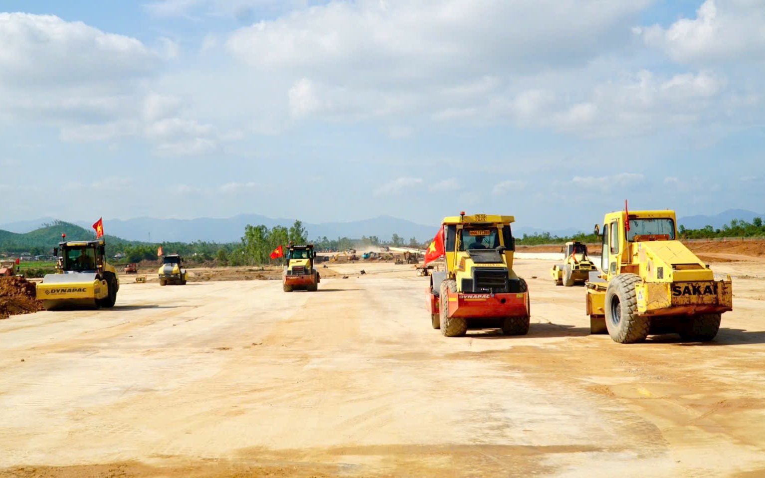 Mùa xuân trên đại công trường Cảng hàng không Phù Cát