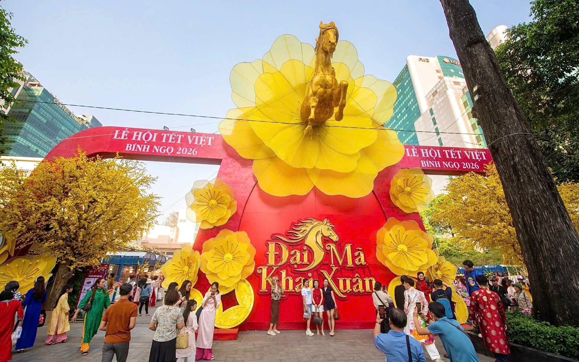 Check-in đầu xuân với Đại mã
