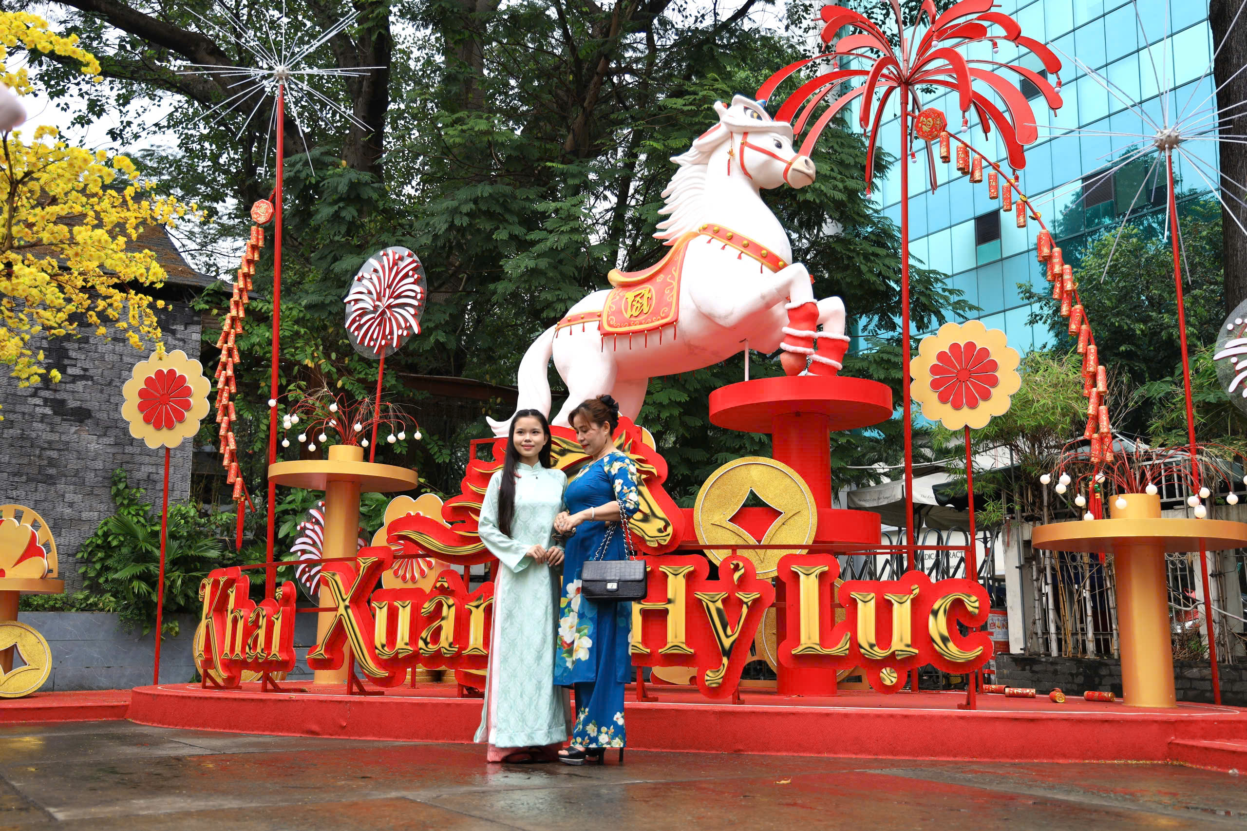 Check-in đầu xuân với Đại mã - Ảnh 3.