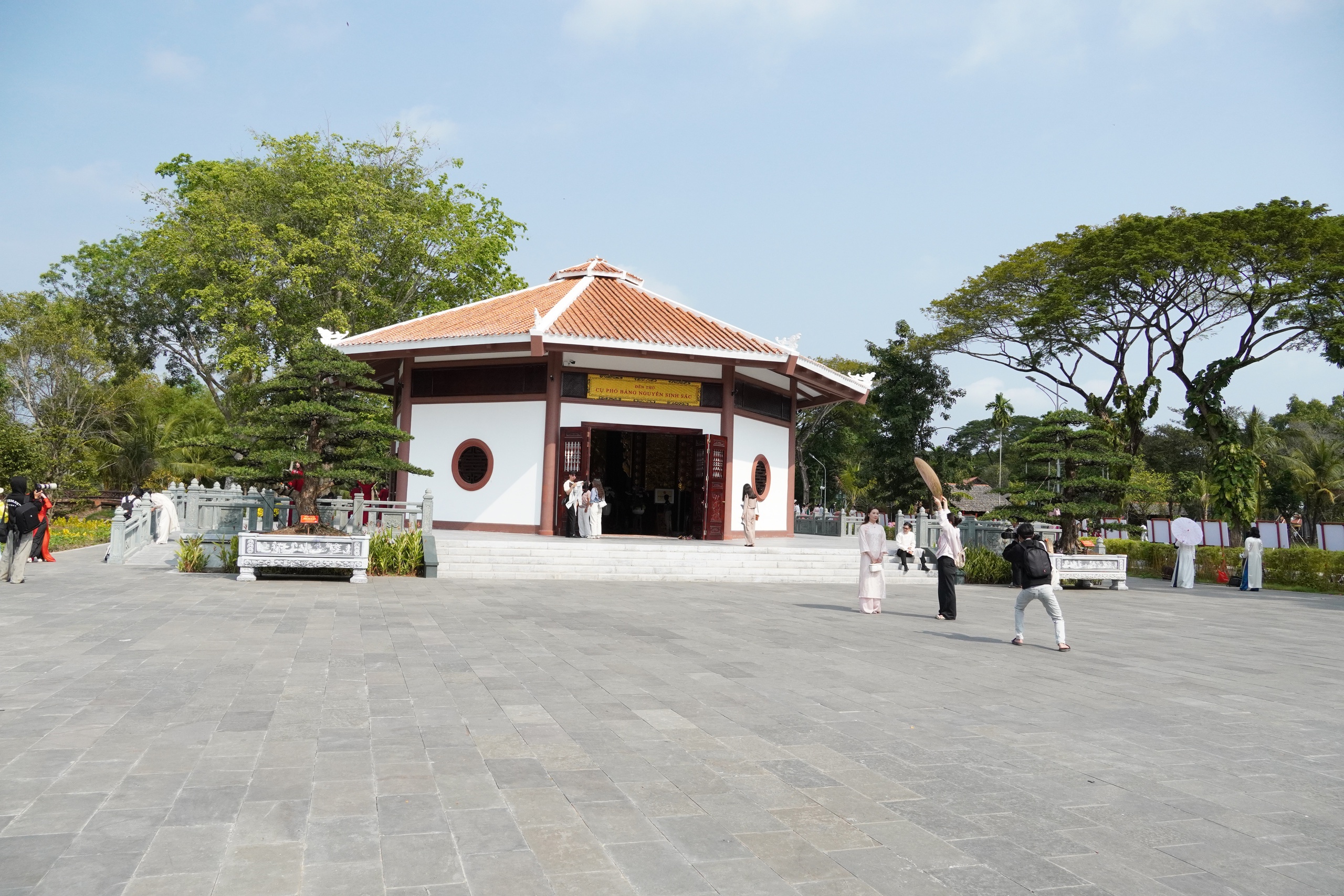 Những &ldquo;địa chỉ đỏ&rdquo; kh&ocirc;ng thể bỏ qua khi đến Đồng Th&aacute;p - Ảnh 7.