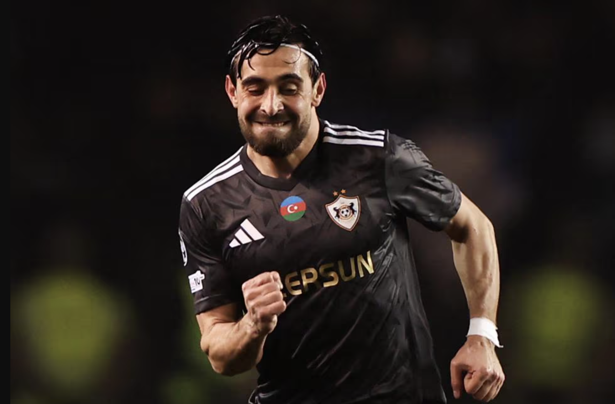 Anthony Gordon rực s&aacute;ng với "c&uacute; poker", Newcastle nghiền &eacute;p chủ nh&agrave; Qarabag - Ảnh 5.