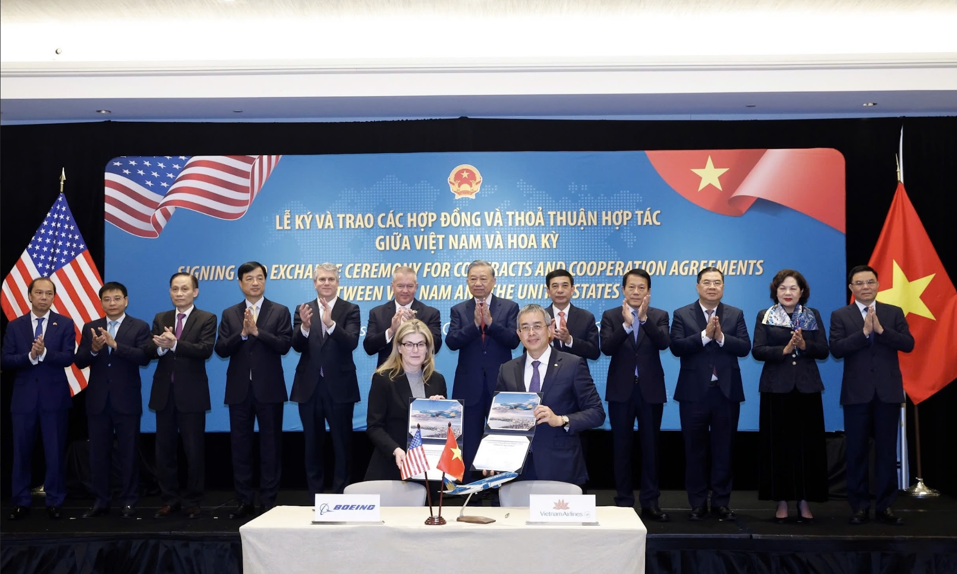 Tổng B&iacute; thư T&ocirc; L&acirc;m chứng kiến Vietnam Airlines k&yacute; kết mua 50 m&aacute;y bay - Ảnh 2.