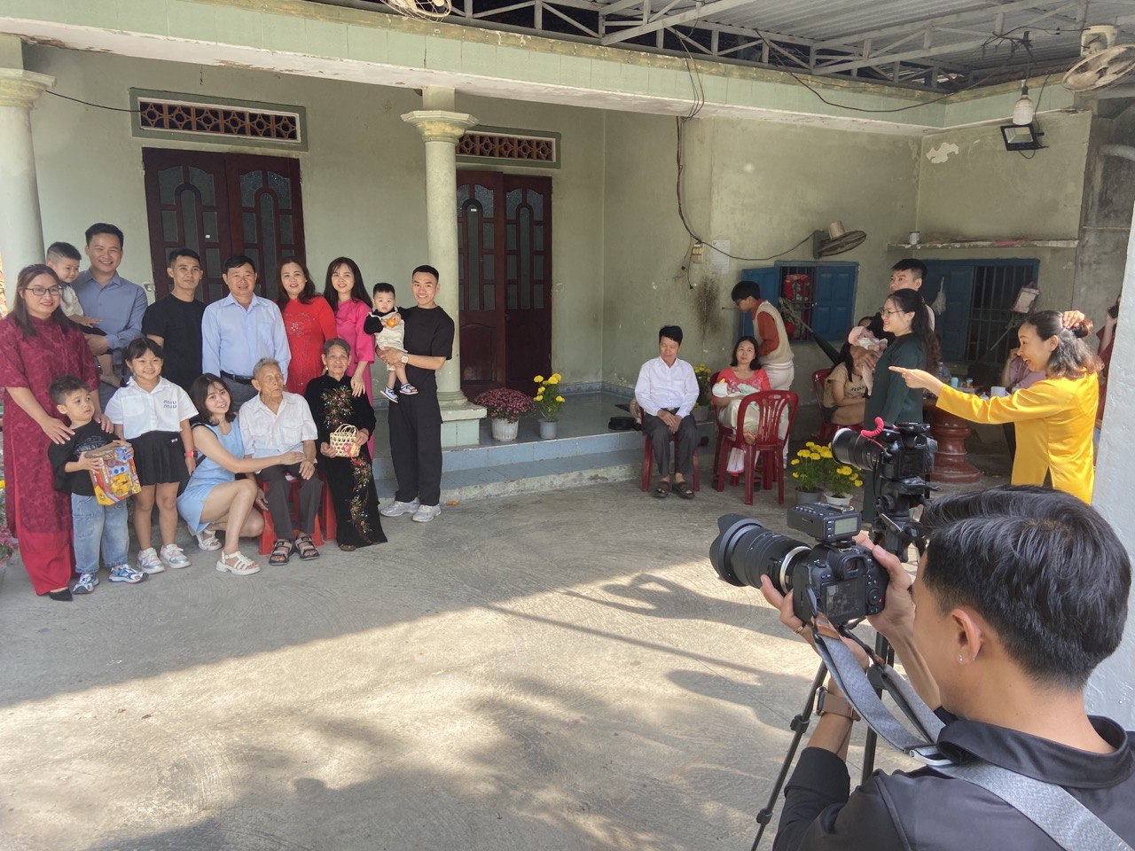 Nếp nhà trong gia đình có 5 thế hệ - Ảnh 2.