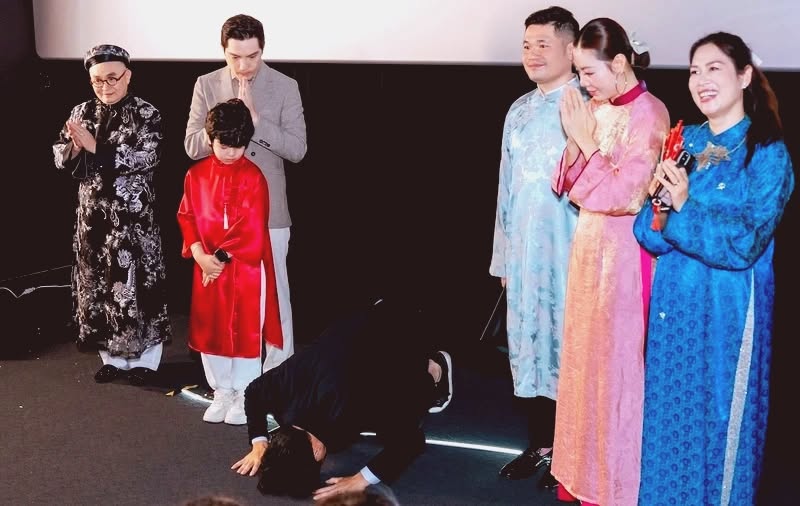 "Mùi phở" tuyên bố CEO Lotte Entertainment Vietnam quỳ lạy để cảm ơn! - Ảnh 3.