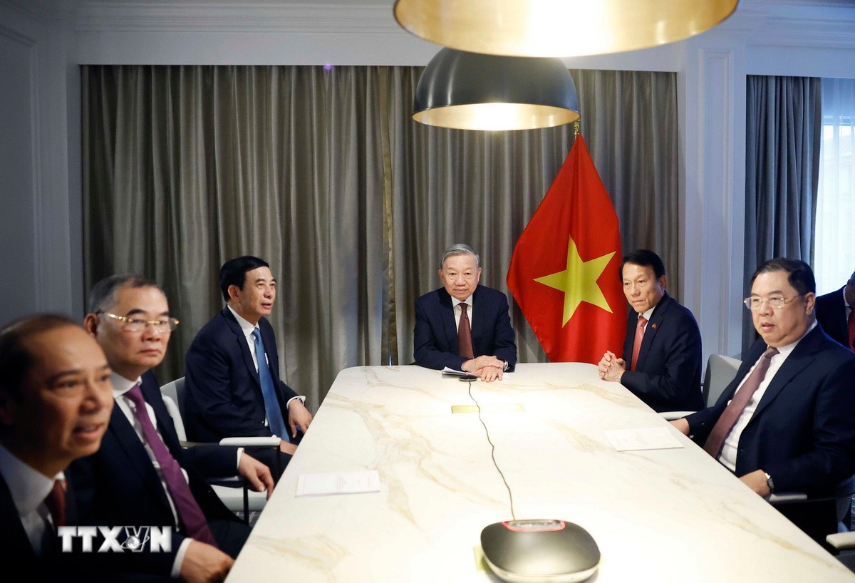 Tổng B&iacute; thư T&ocirc; L&acirc;m điện đ&agrave;m với nguy&ecirc;n Thượng nghị sỹ Mỹ Patrick Leahy - Ảnh 2.