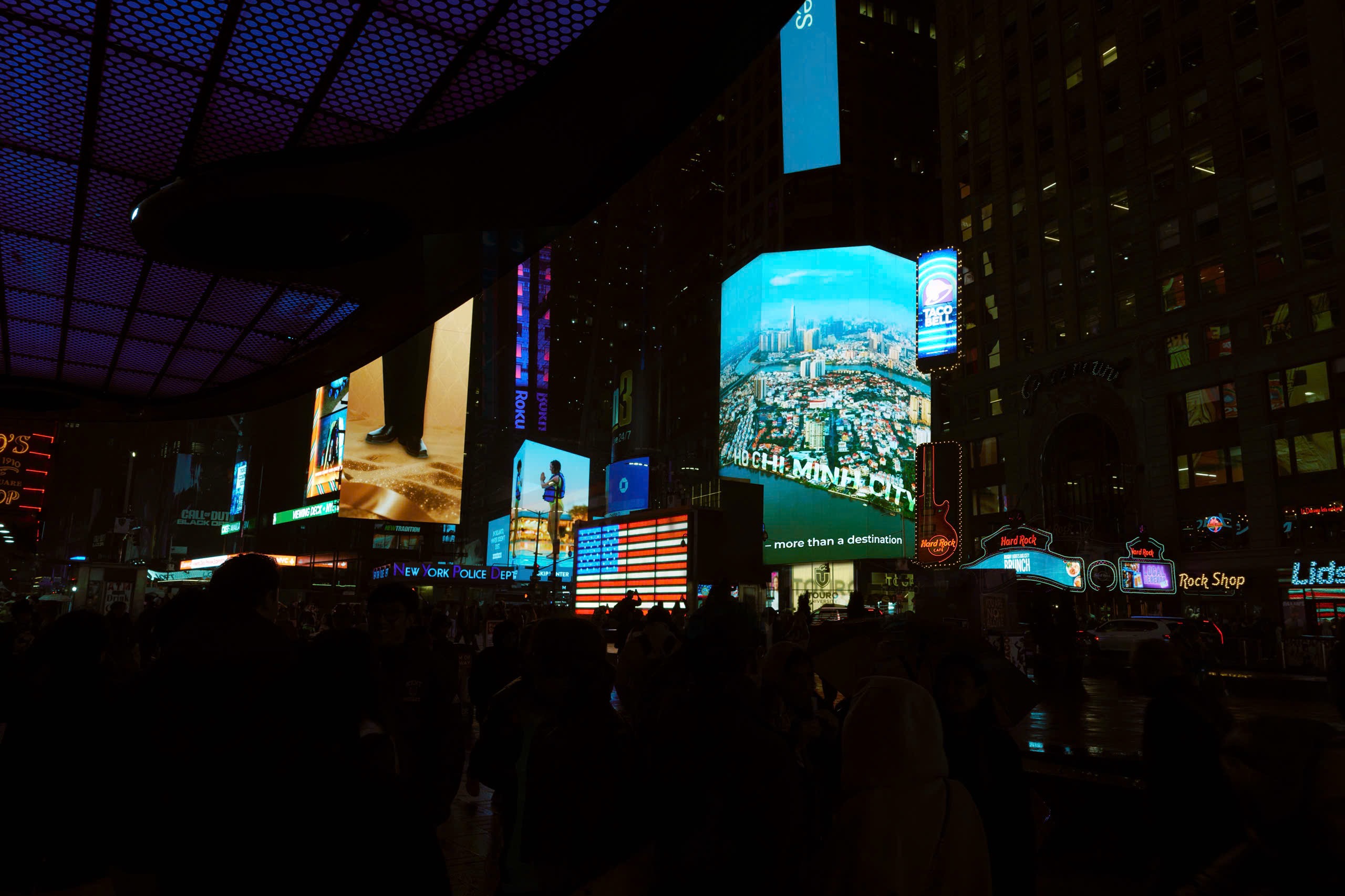 H&igrave;nh ảnh Việt Nam tỏa s&aacute;ng tại Quảng trường Thời đại, New York - Ảnh 7.