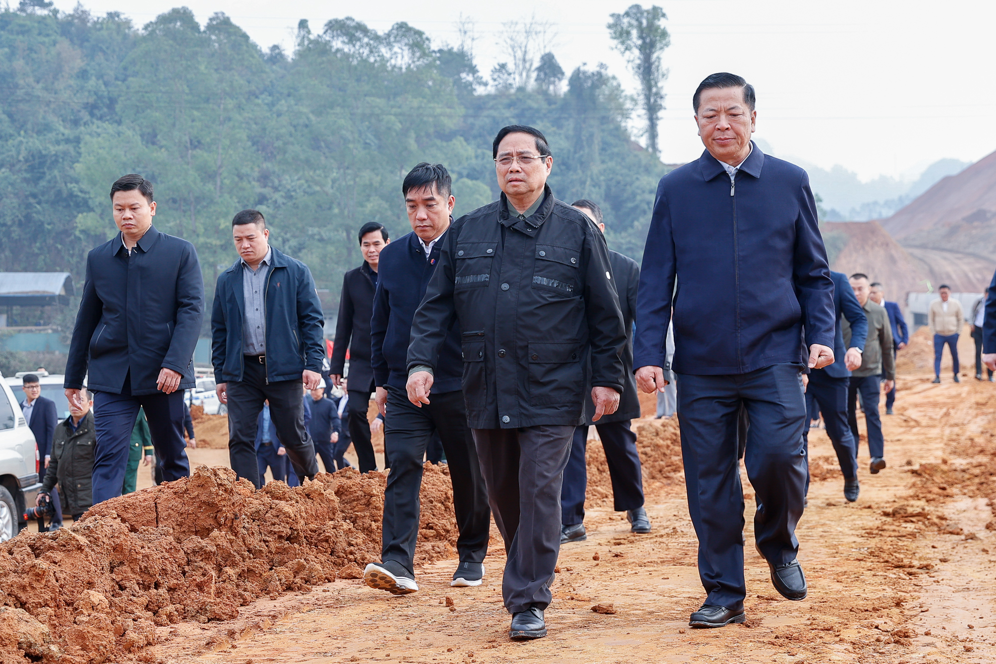 Thủ tướng: Kh&aacute;nh th&agrave;nh cao tốc Đồng Đăng-Tr&agrave; Lĩnh v&agrave; Hữu Nghị-Chi Lăng v&agrave;o dịp 30-4-2026 - Ảnh 1.