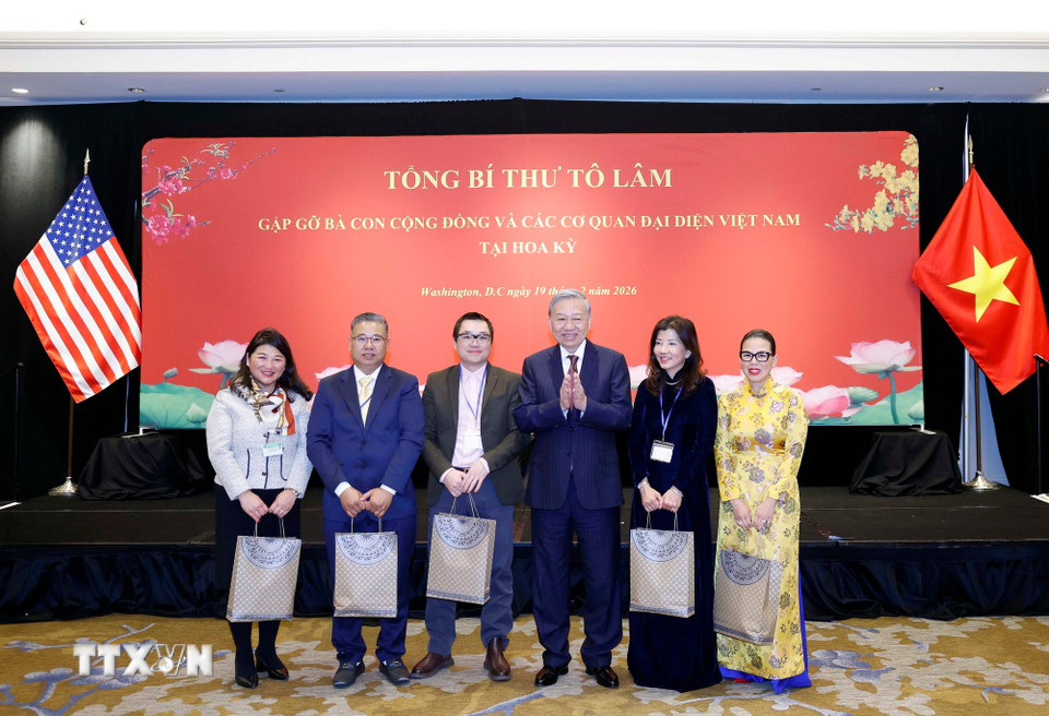 Tổng Bí thư Tô Lâm gặp gỡ bà con cộng đồng và các cơ quan đại diện Việt Nam tại Mỹ - Ảnh 6.