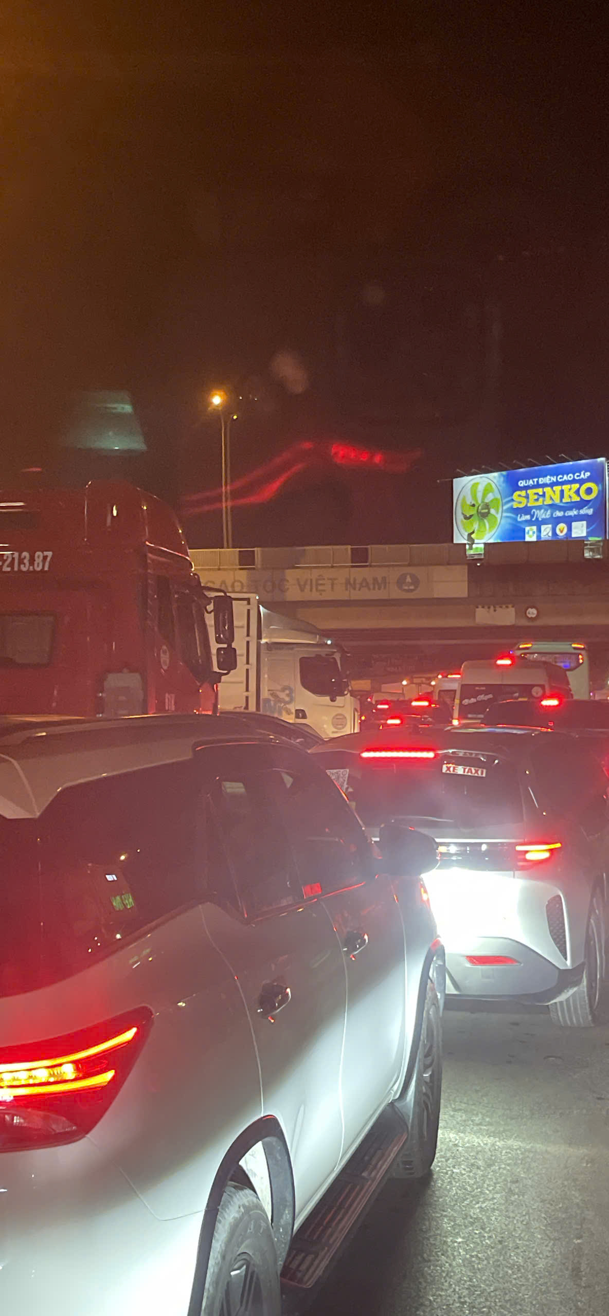 &Ugrave;n tắc cao tốc TPHCM li&ecirc;n tục v&agrave;o tối m&ugrave;ng 5 Tết , hướng dẫn đi Quốc lộ 1 , 51 - Ảnh 3.