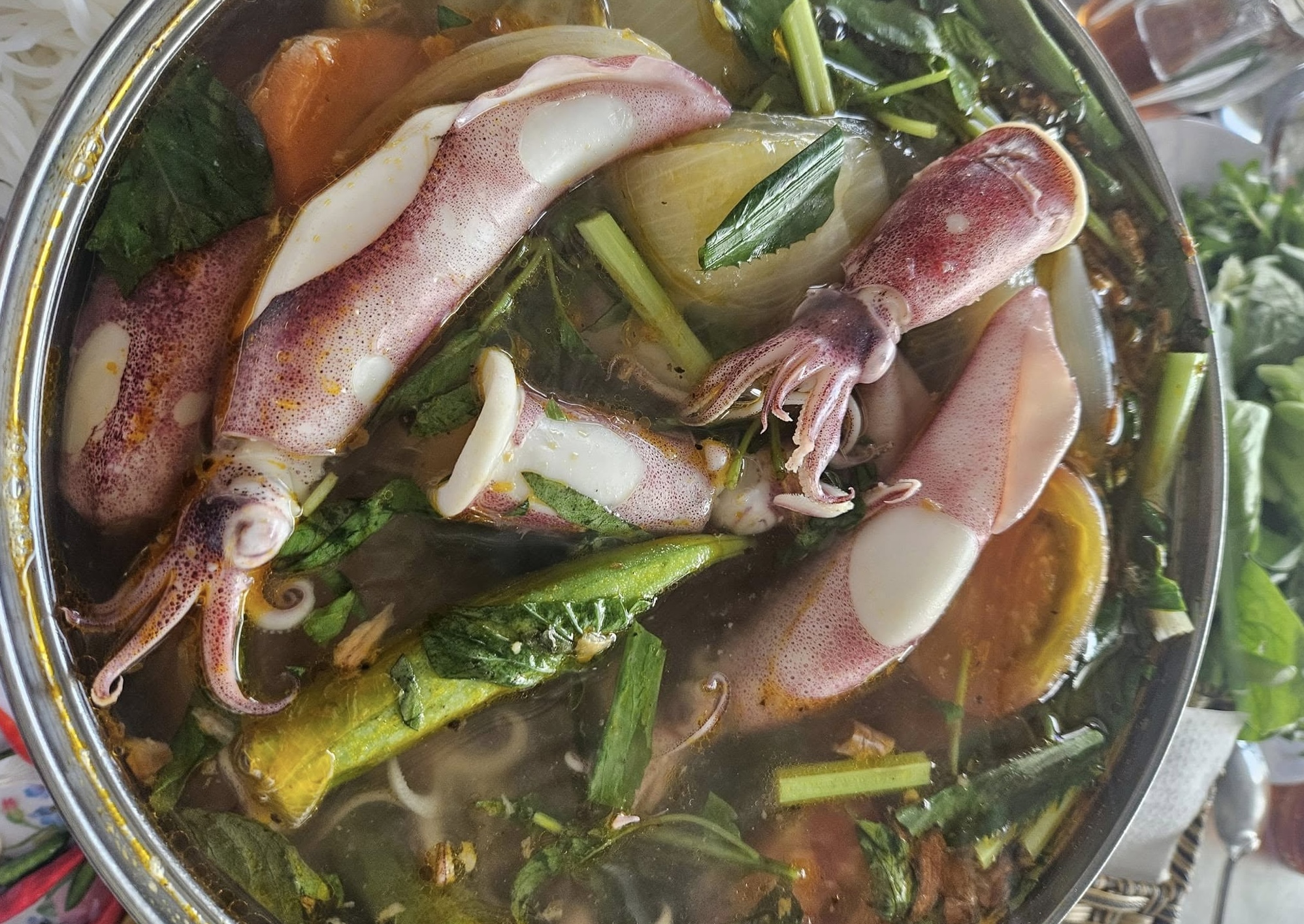 Lẩu mực Đại L&atilde;nh &ndash; Tinh hoa vị biển nơi cực Đ&ocirc;ng Kh&aacute;nh H&ograve;a - Ảnh 4.