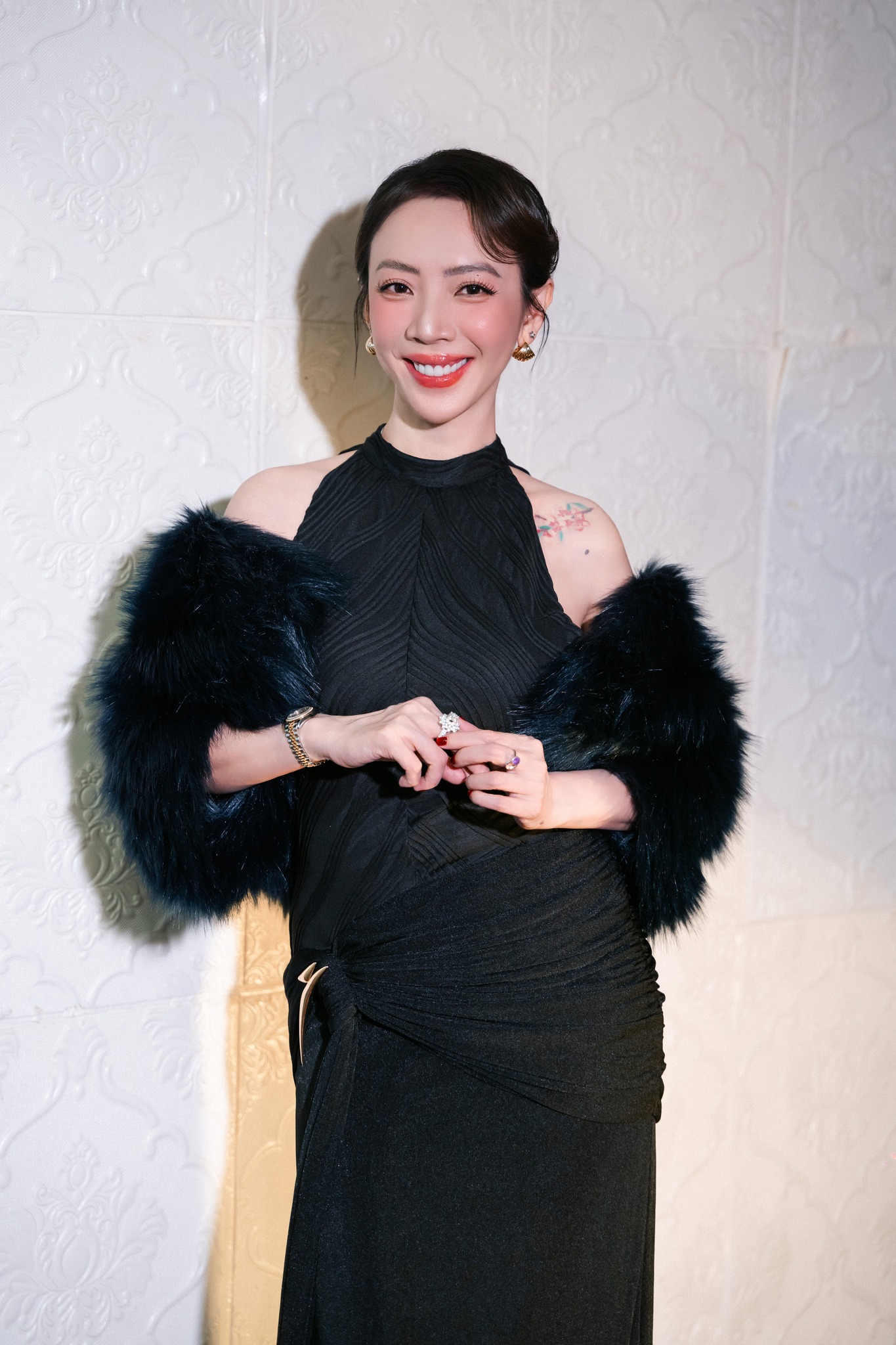 B&Agrave;I XU&Acirc;N ONLINE NG&Agrave;Y 22-2 (M&Ugrave;NG 6). TỰA: Thu Trang: "Tất cả đều do duy&ecirc;n số!" - Ảnh 7.