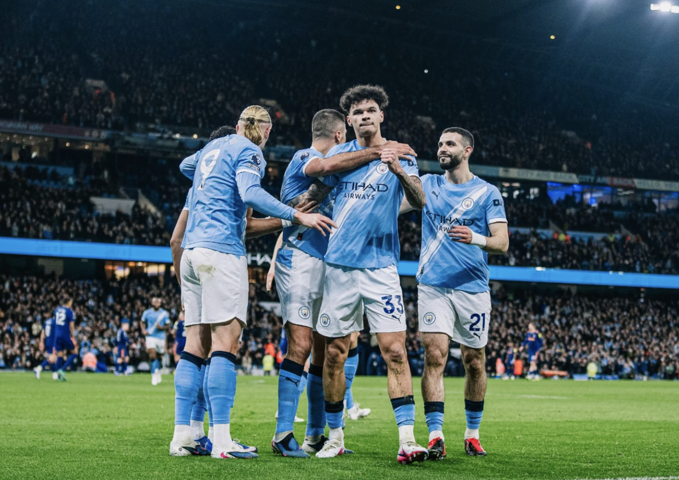 Sao trẻ bùng nổ, Man City vượt ải Newcastle trận đại chiến vòng 27 - Ảnh 1.