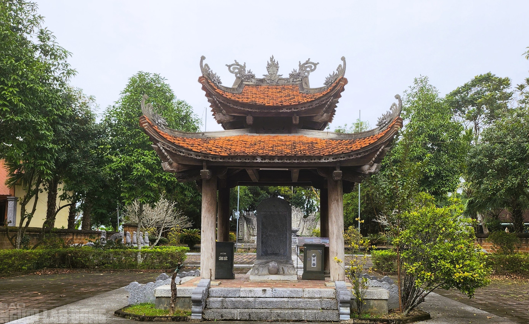 Nơi an nghỉ của vị vua "hồi hương" sau 46 năm ở Thanh H&oacute;a - Ảnh 9.