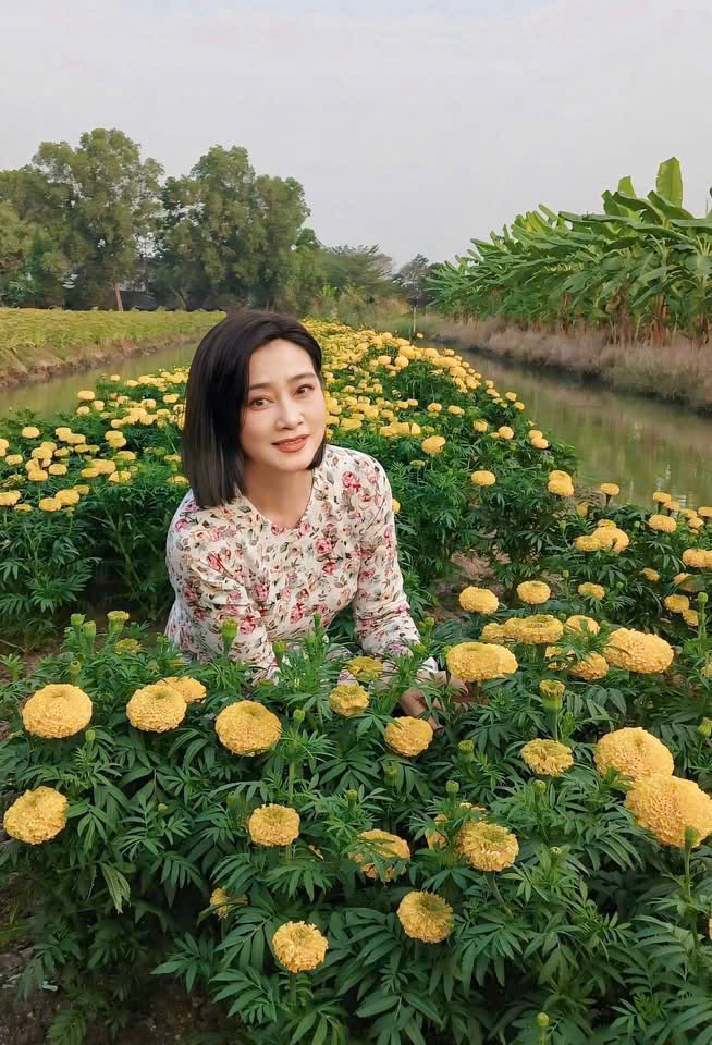 B&Agrave;I XU&Acirc;N ONLINE 22-2 (M&Ugrave;NG 6). TỰA: Nghệ sĩ du xu&acirc;n: Mang ước mơ cống hiến v&agrave;o đời sống s&acirc;n khấu - Ảnh 7.