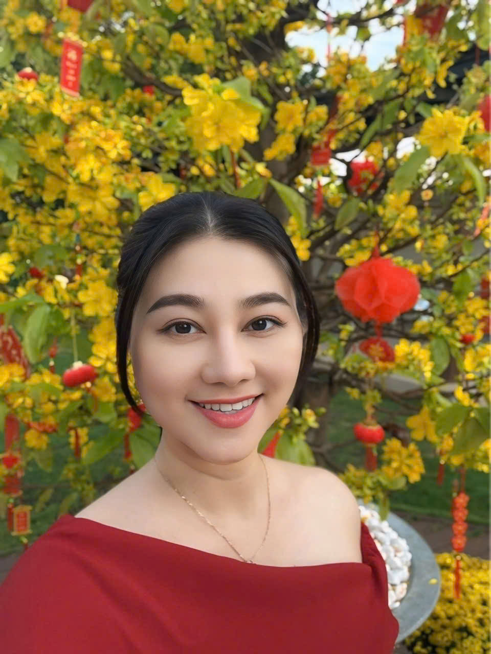 B&Agrave;I XU&Acirc;N ONLINE 22-2 (M&Ugrave;NG 6). TỰA: Nghệ sĩ du xu&acirc;n: Mang ước mơ cống hiến v&agrave;o đời sống s&acirc;n khấu - Ảnh 4.
