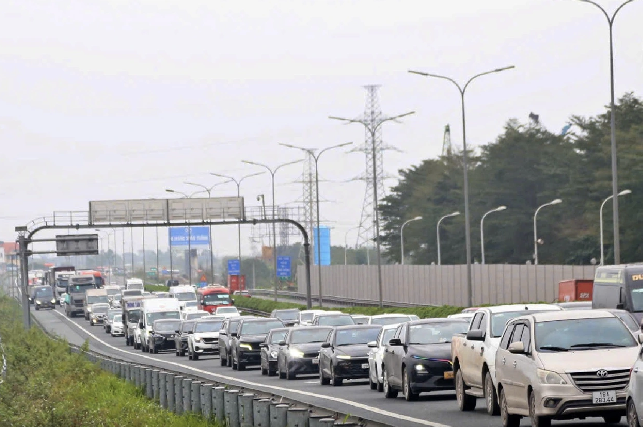 Khuyến c&aacute;o tham gia giao th&ocirc;ng trong ng&agrave;y cuối Tết Nguy&ecirc;n đ&aacute;n B&iacute;nh Ngọ 2026 - Ảnh 1.