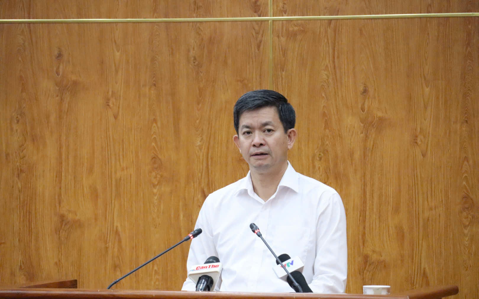 Bí thư Thành ủy Cần Thơ yêu cầu không để xảy ra tình trạng "ăn Tết kéo dài"