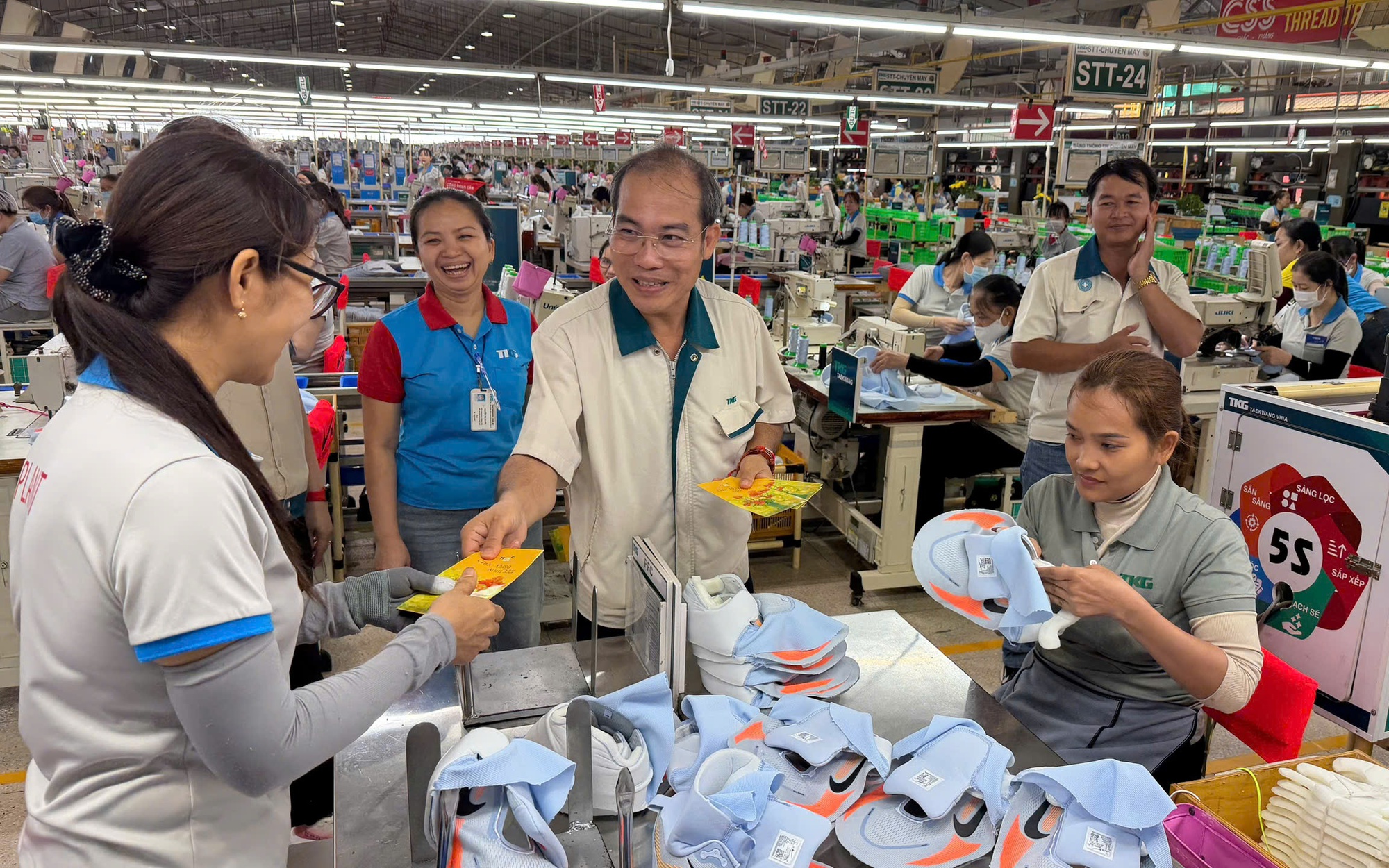 Doanh nghiệp khởi động đầu năm