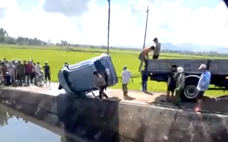 Phát hiện thi thể dưới kênh nước ở Gia Lai: Nạn nhân mất liên lạc từ mùng 4 Tết - Ảnh 2.