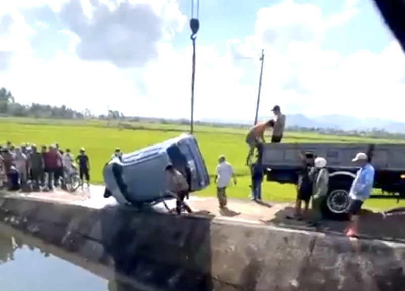 Phát hiện thi thể dưới kênh nước ở Gia Lai: Nạn nhân mất liên lạc từ mùng 4 Tết - Ảnh 1.