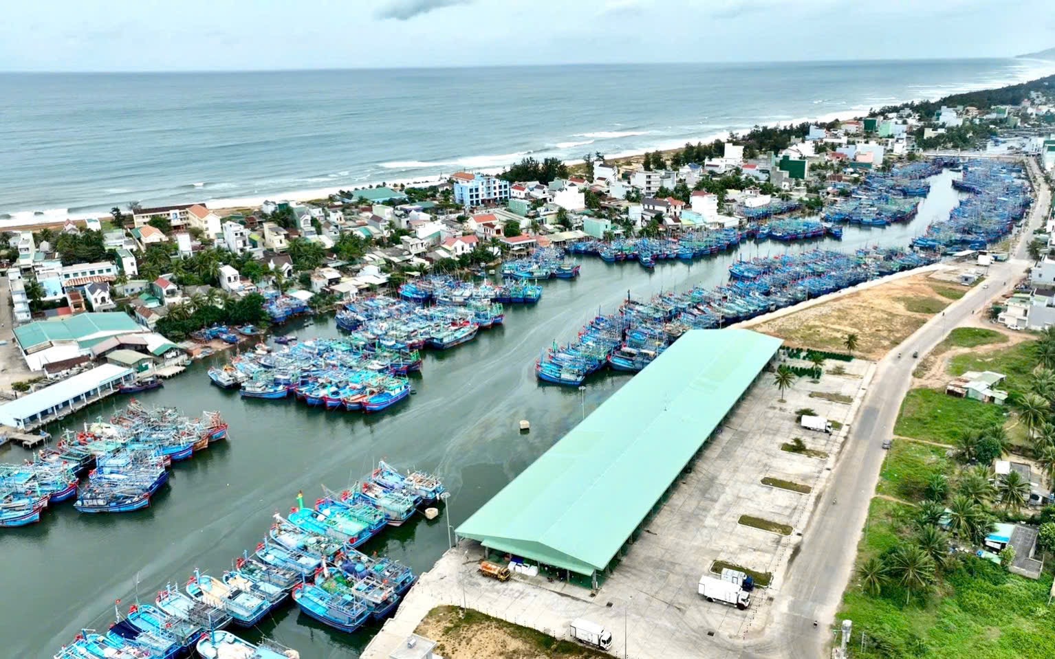 Cửa biển Tam Quan bồi lấp, Gia Lai ra lệnh nạo vét khẩn cấp