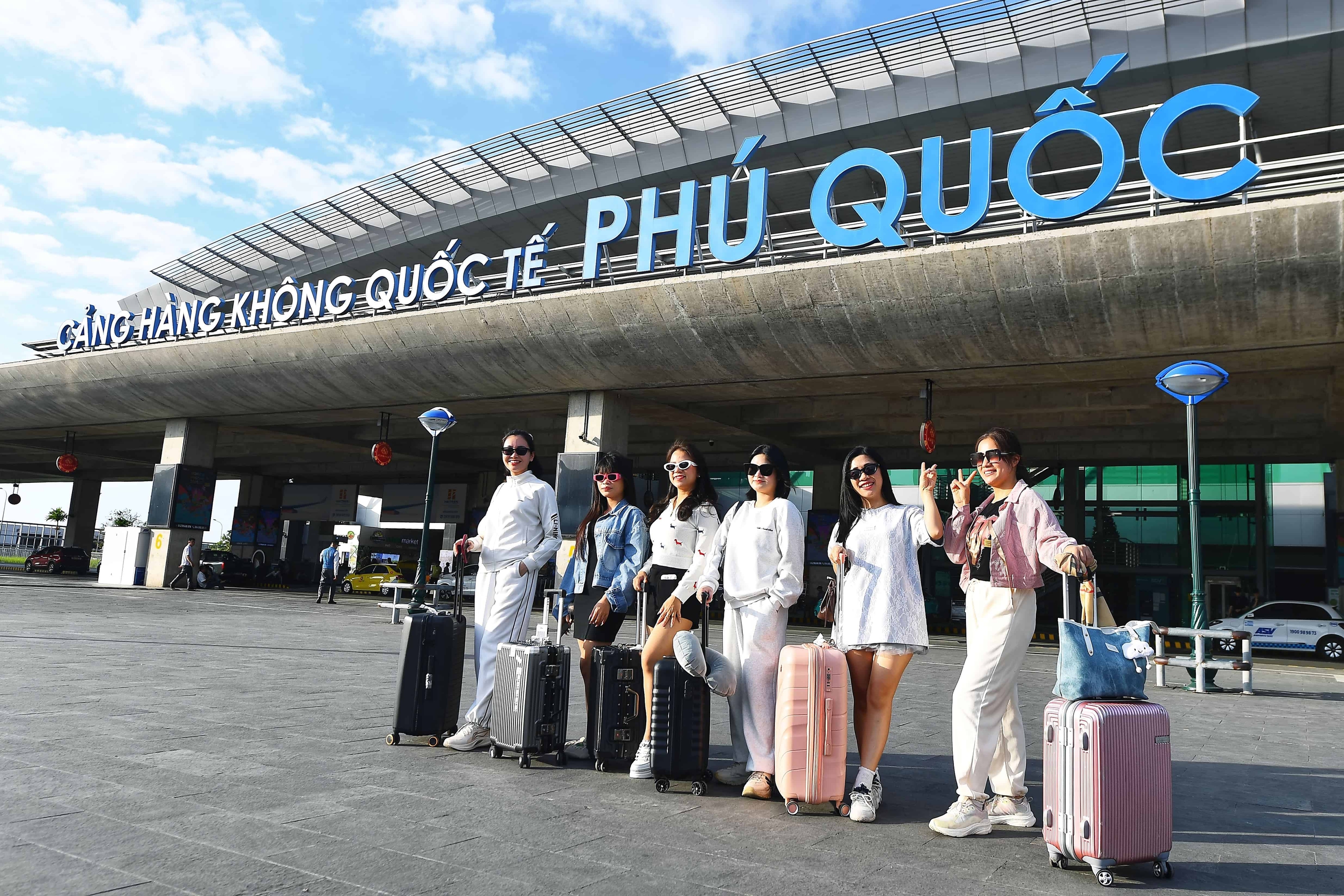 S&acirc;n bay Ph&uacute; Quốc đ&oacute;n lượng h&agrave;nh kh&aacute;ch cao kỷ lục trong dịp Tết 2026 - Ảnh 1.
