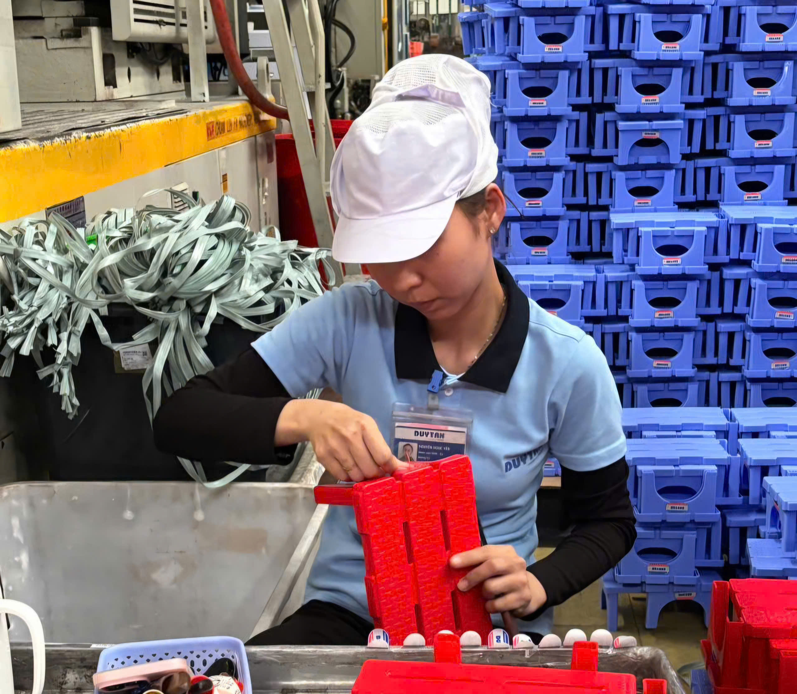 Tỉ lệ lao động trở lại l&agrave;m việc sau Tết đạt tỉ lệ cao - Ảnh 2.