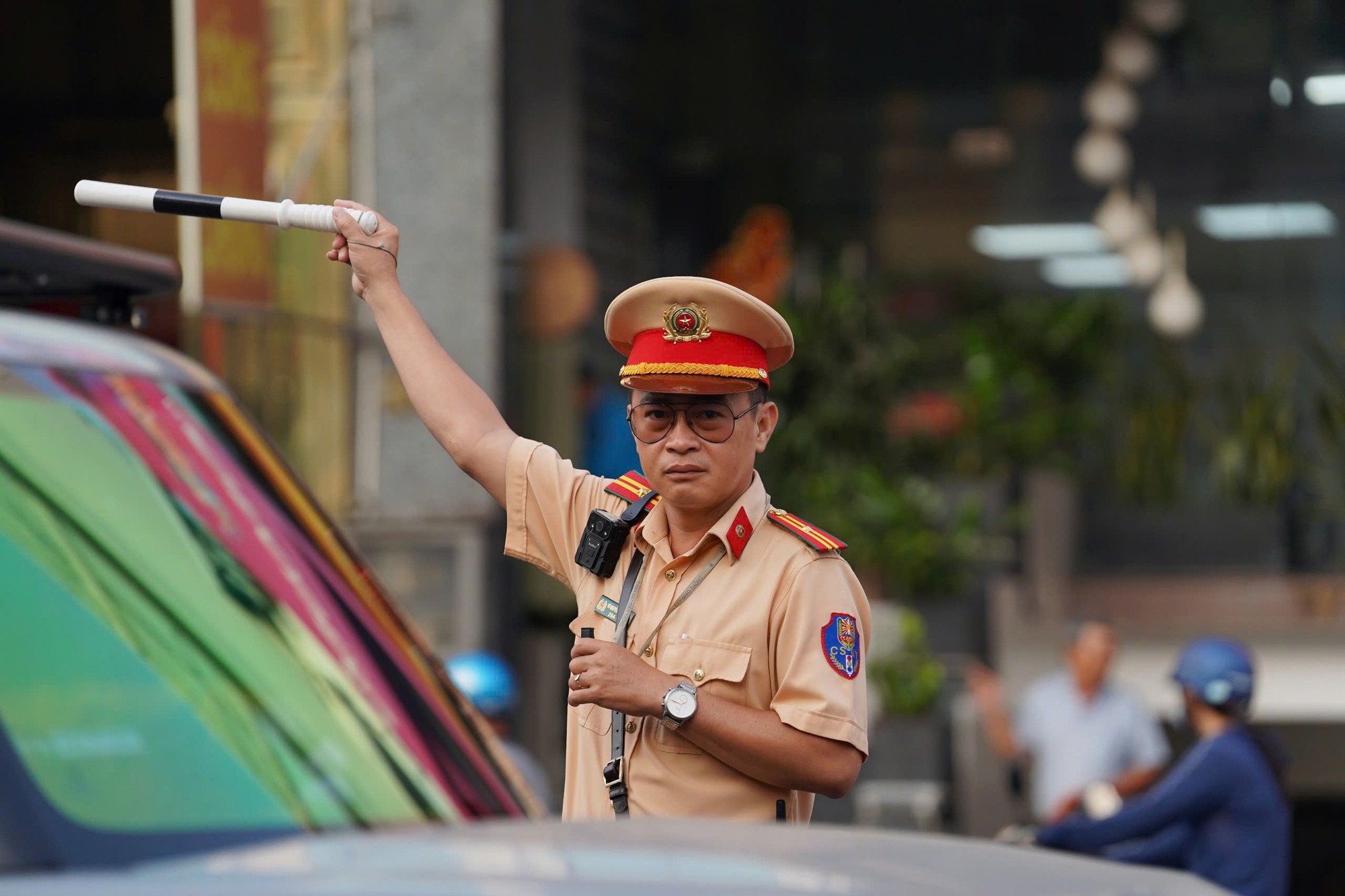 Người dân trở lại TPHCM đi học, đi làm sau kỳ nghỉ Tết - Ảnh 3.