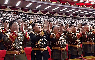Em gái ông Kim Jong Un được thăng chức - Ảnh 2.