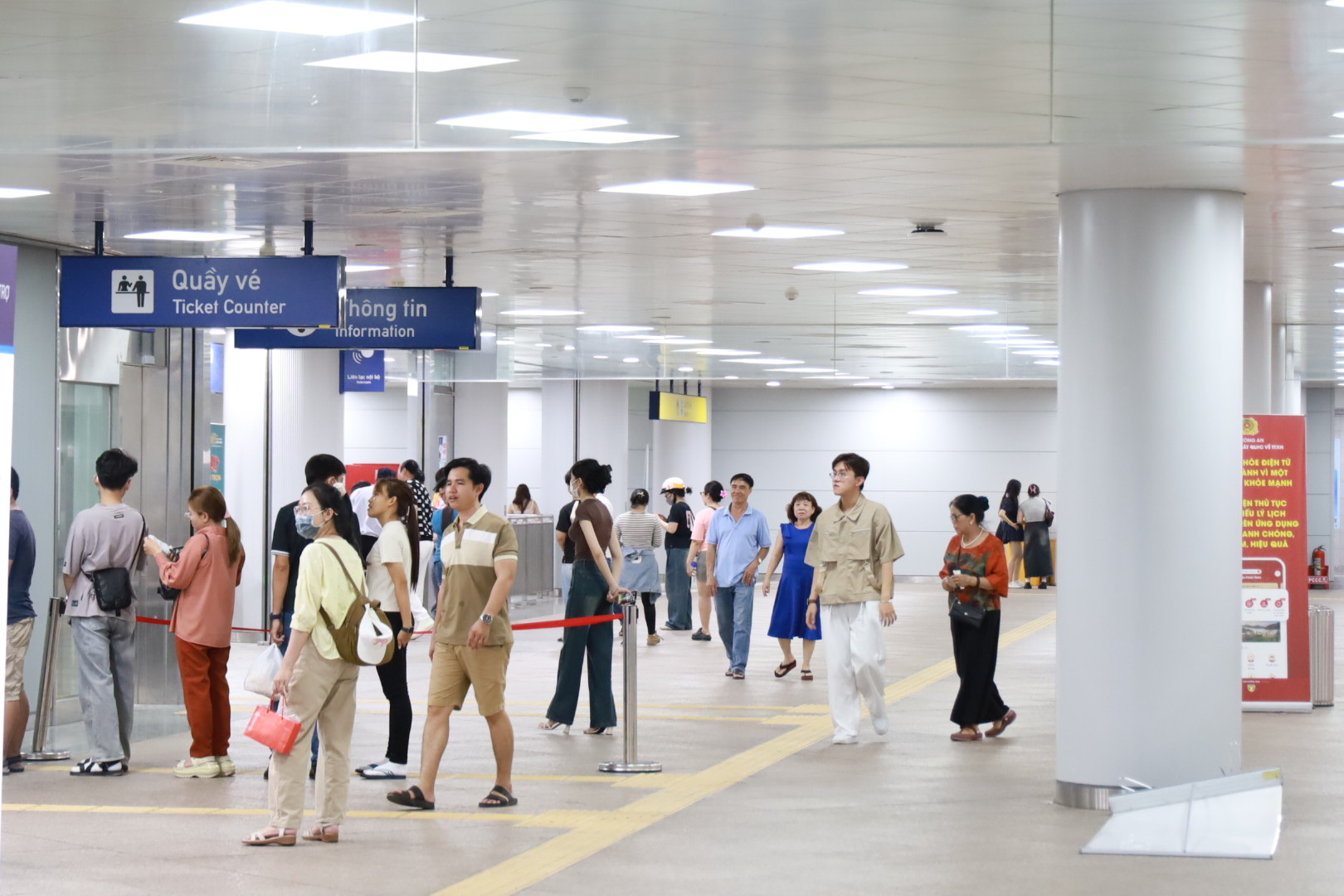 Hơn nửa triệu lượt kh&aacute;ch đi metro Bến Th&agrave;nh - Suối Ti&ecirc;n dịp Tết B&iacute;nh Ngọ - Ảnh 2.
