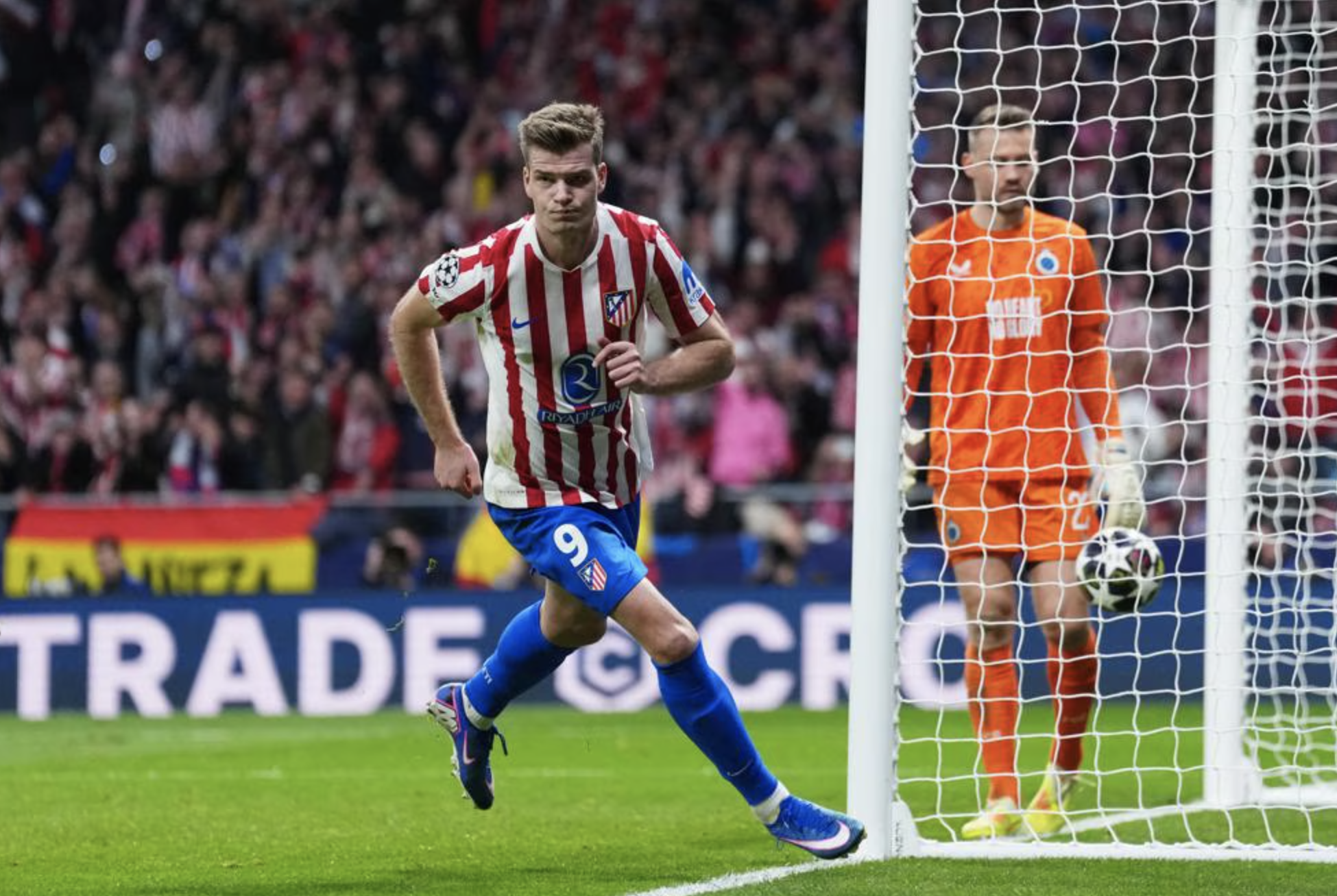 Sørloth thành người hùng, Atletico Madrid nhấn chìm Club Brugge vòng play-off Champions League - Ảnh 5.