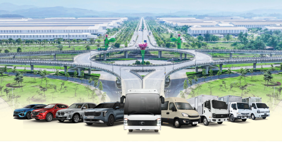 Tỉ phú Trần Bá Dương: Minibus và xe du lịch mang thương hiệu THACO sẽ ra mắt 2026 và 2027. - Ảnh 2.