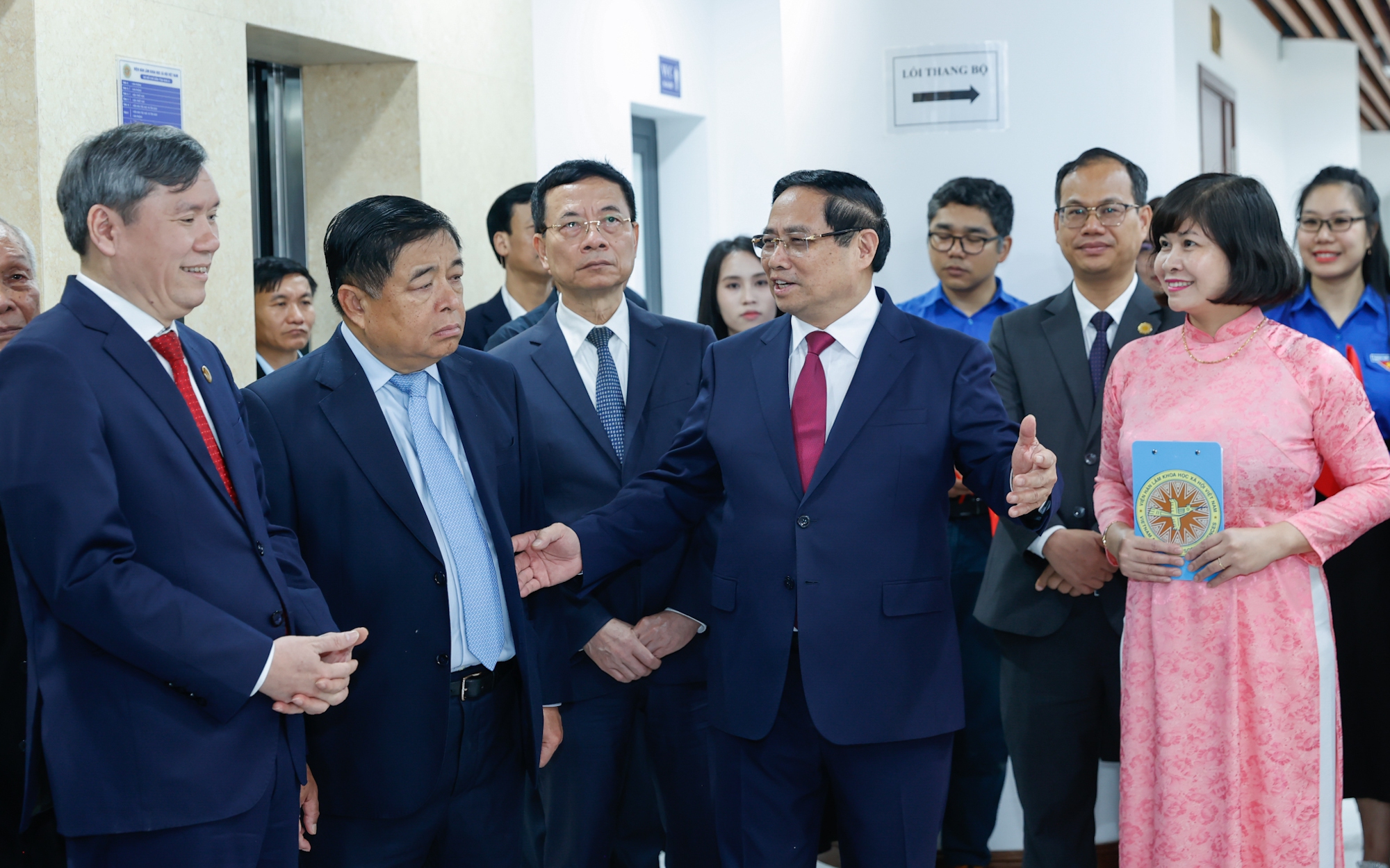Thủ tướng: Khoa học xã hội và nhân văn là kim chỉ nam cho hoạch định đường lối