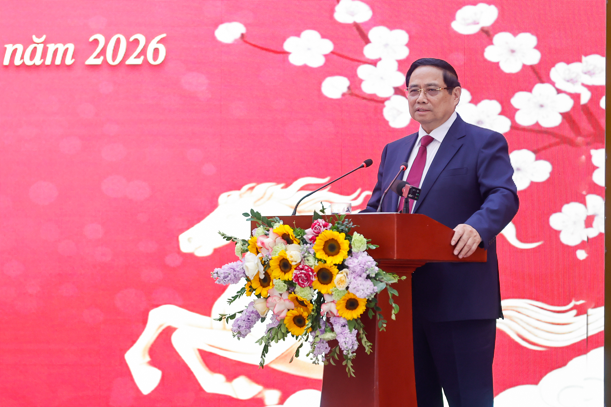 Thủ tướng Phạm Minh Chính khẳng định vai trò khoa học xã hội và nhân văn trong phát triển - Ảnh 3.