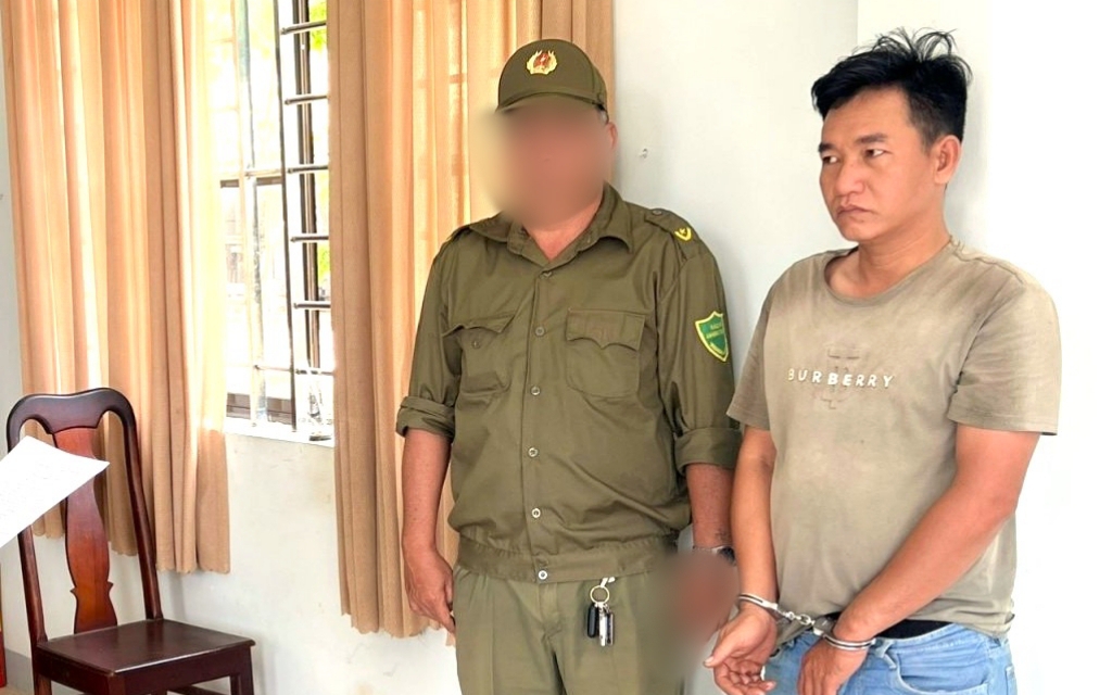 Nhóm đối tượng dùng hung khí tấn công con nợ