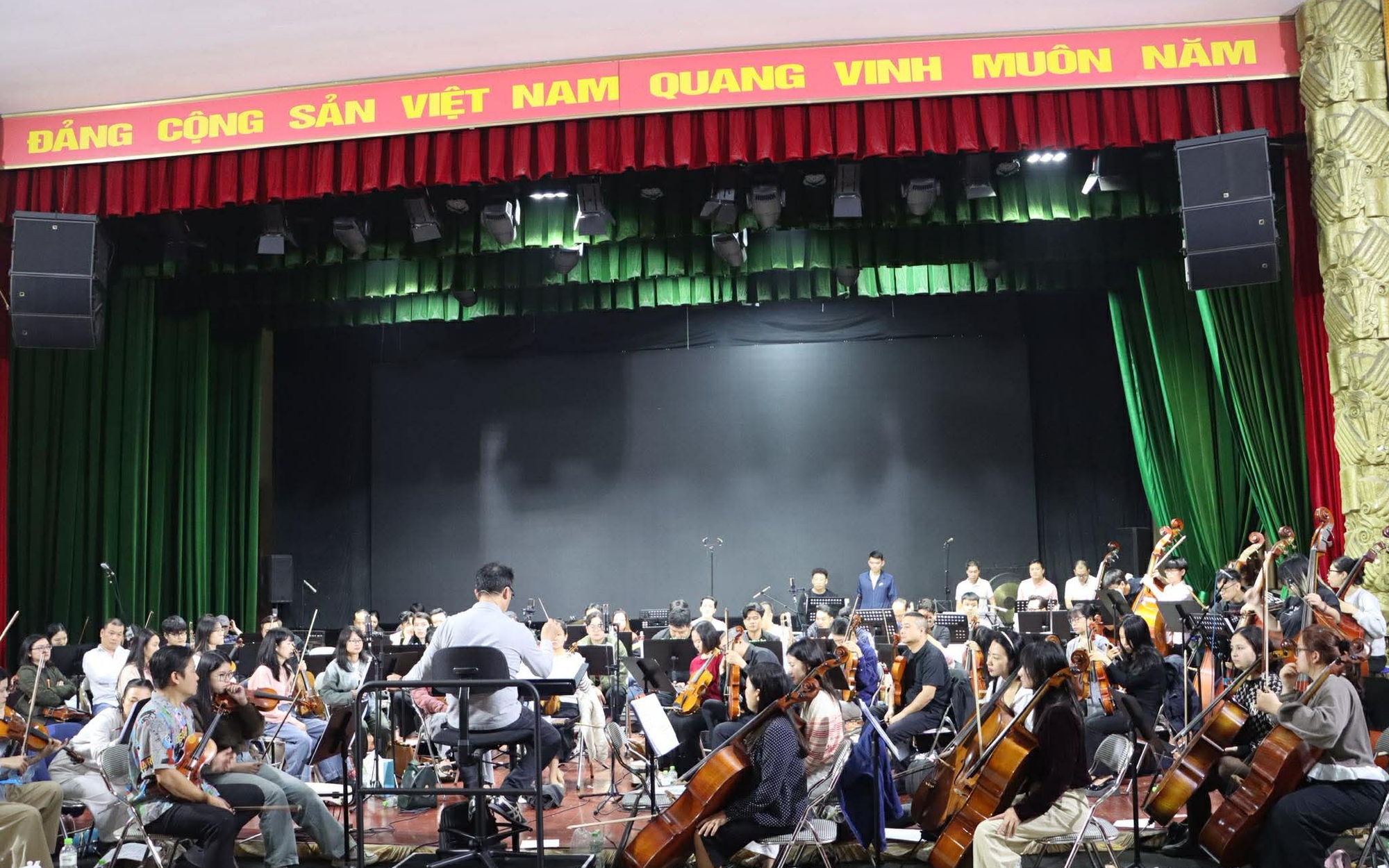 200 nghệ sĩ mang "Thanh âm dưới ánh mặt trời" đến khán giả