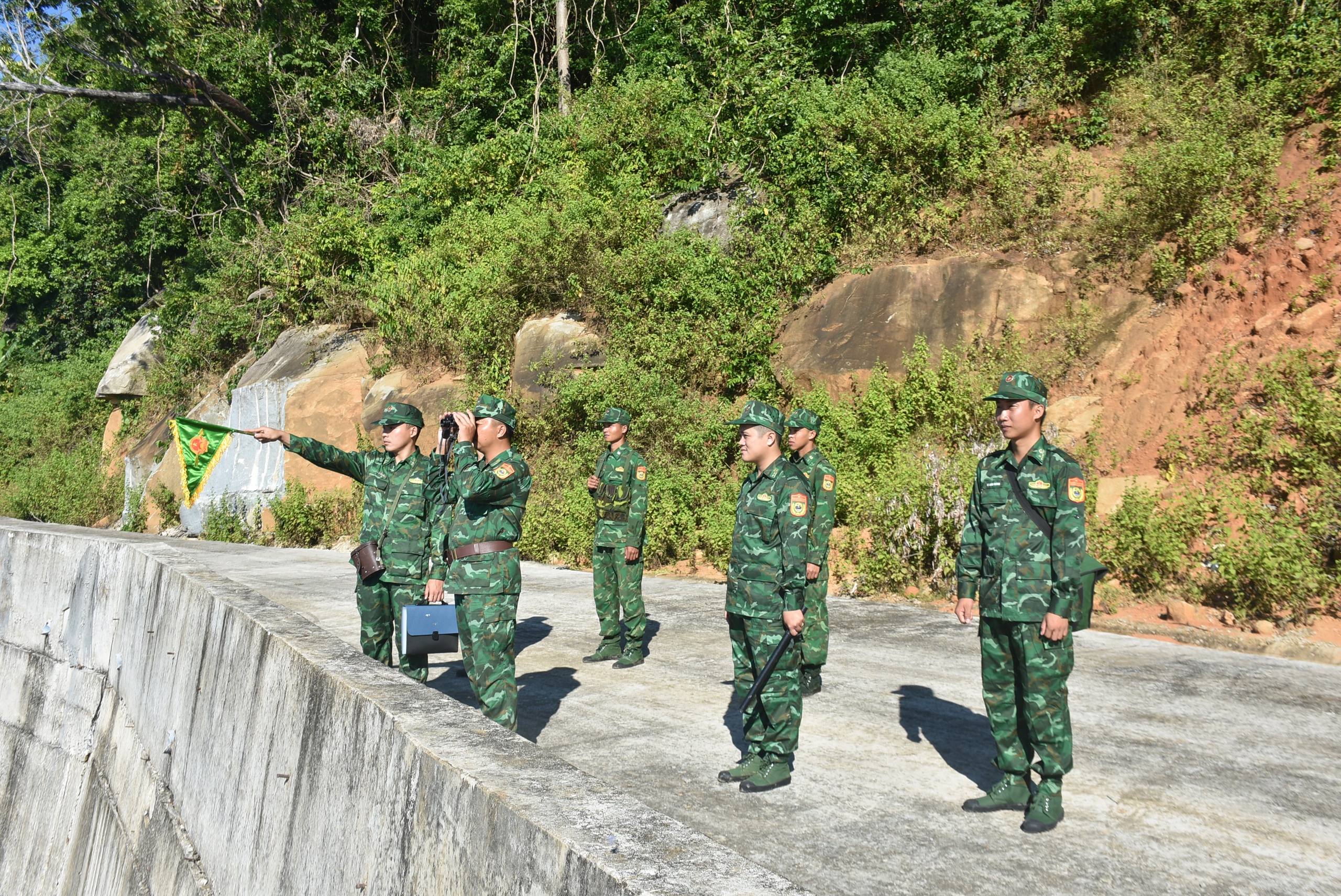 BẦU CỬ ĐẠI BIỂU QUỐC HỘI V&Agrave; HĐND C&Aacute;C CẤP: Sẵn s&agrave;ng trước thời điểm quan trọng - Ảnh 1.