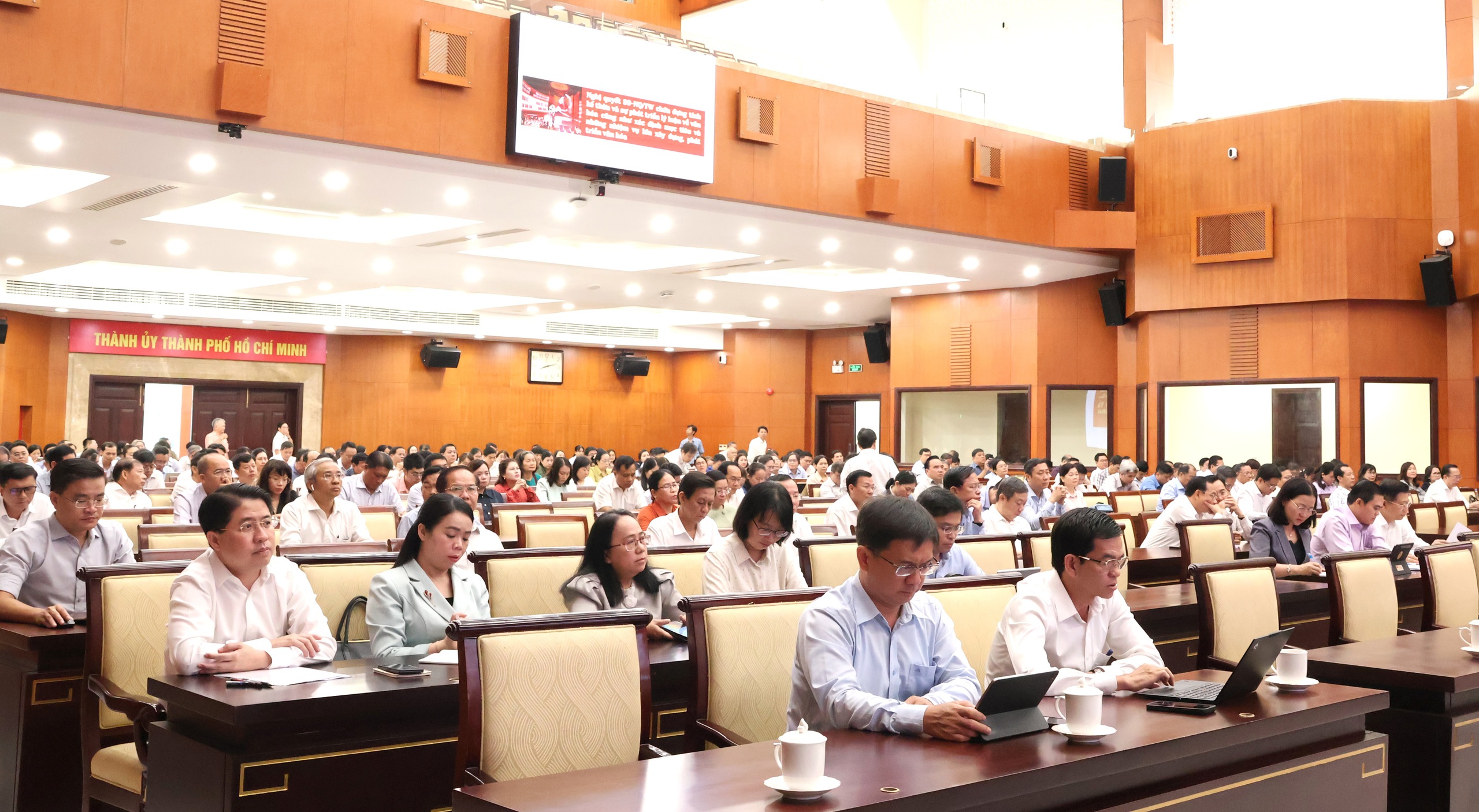 TPHCM: Gần 90.000 c&aacute;n bộ, đảng vi&ecirc;n dự hội nghị to&agrave;n quốc qu&aacute;n triệt Nghị quyết 79 v&agrave; Nghị quyết 80  - Ảnh 5.