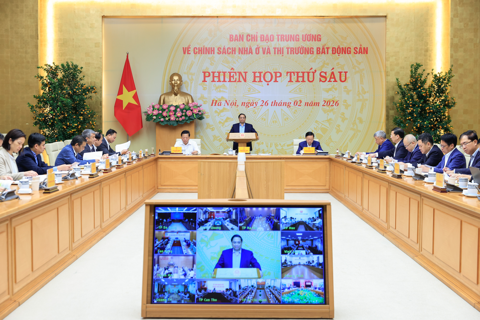 Thủ tướng Phạm Minh Ch&iacute;nh: X&acirc;y dựng ch&iacute;nh s&aacute;ch ph&aacute;t triển nh&agrave; ở cho người c&oacute; thu nhập trung b&igrave;nh - Ảnh 2.
