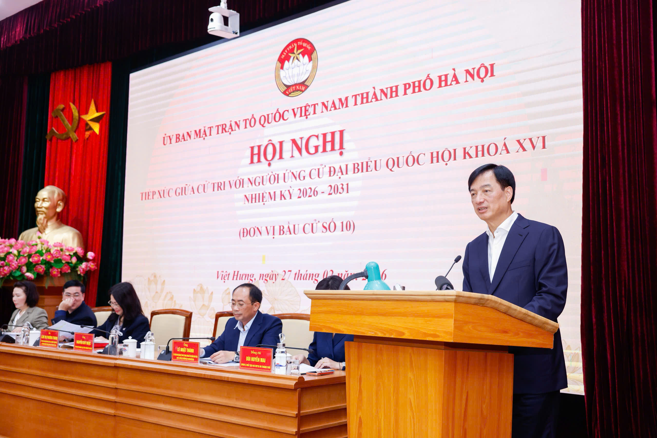 Tái thiết đô thị Hà Nội: Kiểm soát giá nhà để thành phố đáng sống - Ảnh 1.