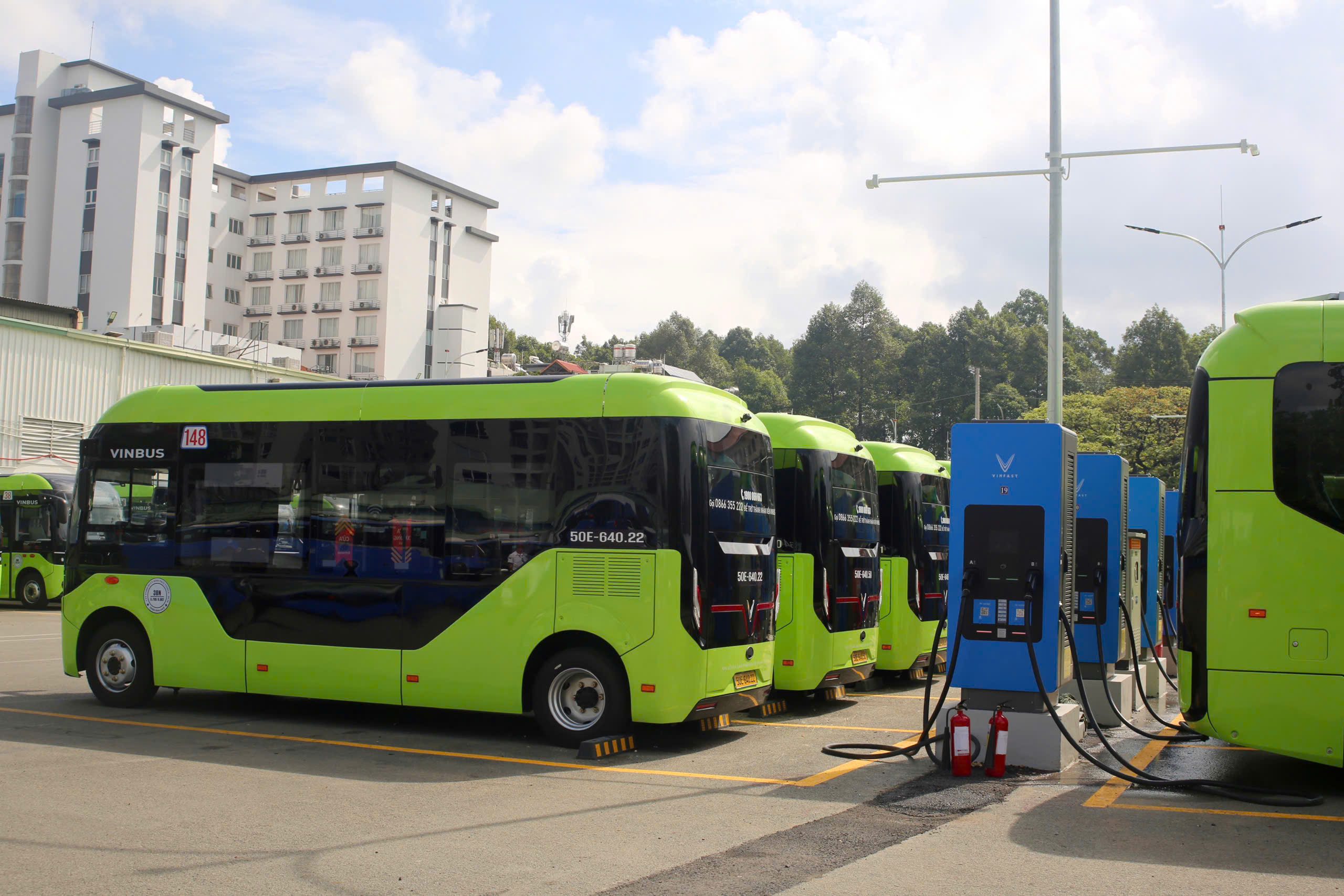 TPHCM có thêm 169 xe buýt điện trên 9 tuyến buýt từ 1-3 - Ảnh 4.