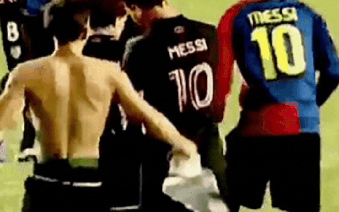 Messi có vinh dự đặc biệt như Ronaldo - Ảnh 2.