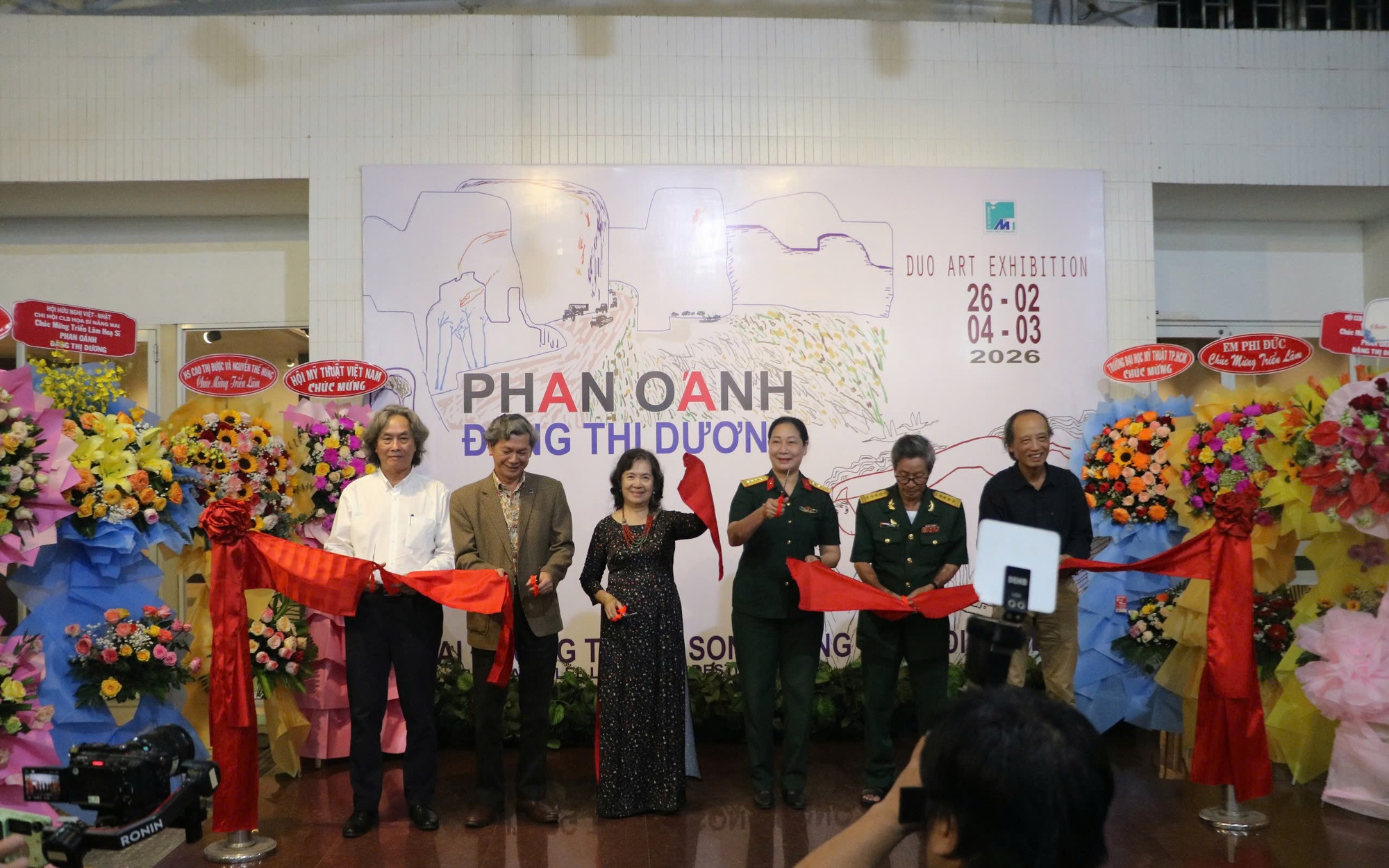 Ngày vui của bộ đôi họa sĩ Phan Oánh và Đặng Thị Dương
