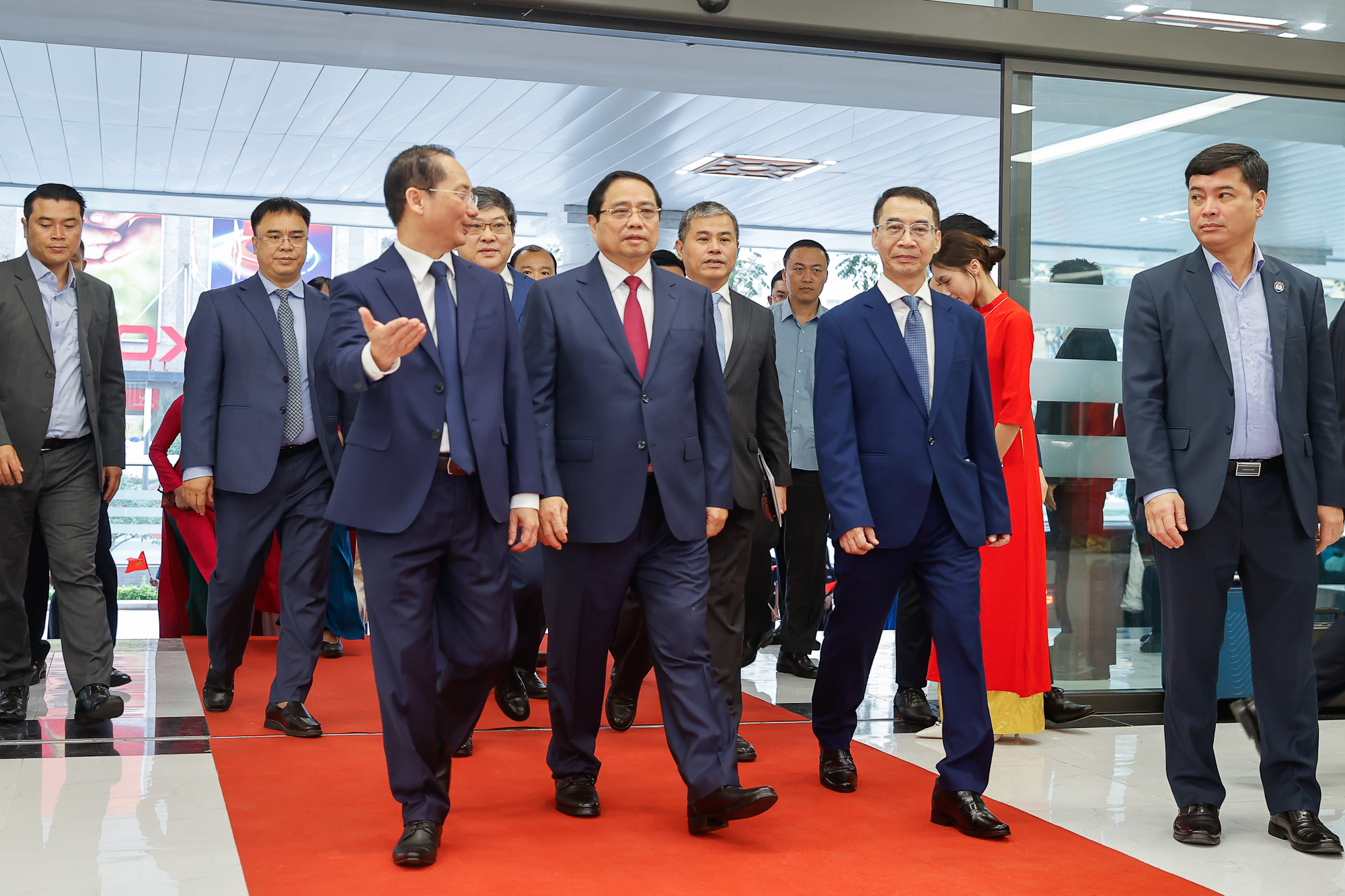 Thủ tướng Phạm Minh Ch&iacute;nh đ&atilde; tới thăm, l&agrave;m việc với Học viện H&agrave;nh ch&iacute;nh v&agrave; quản trị c&ocirc;ng - Ảnh 1.