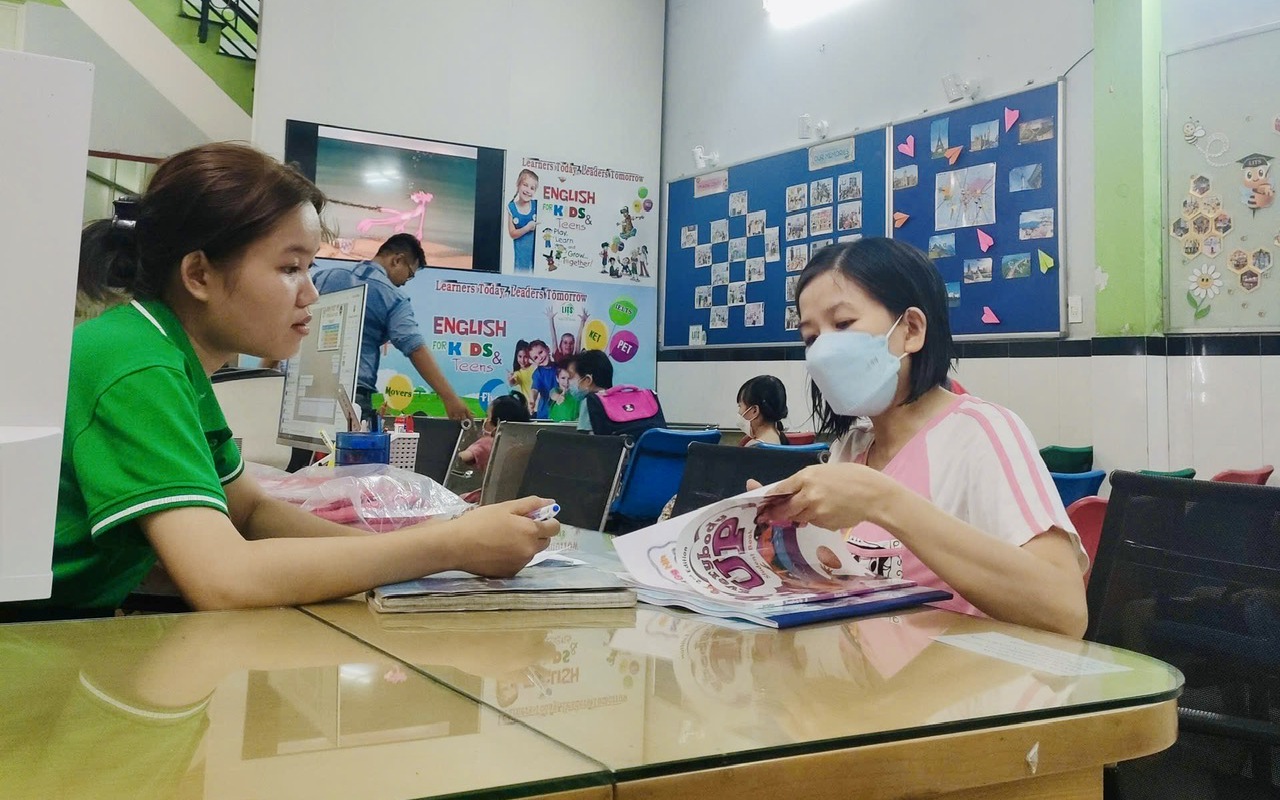 "Nội lực hóa" từ cơn sốt chứng chỉ ngoại ngữ quốc tế