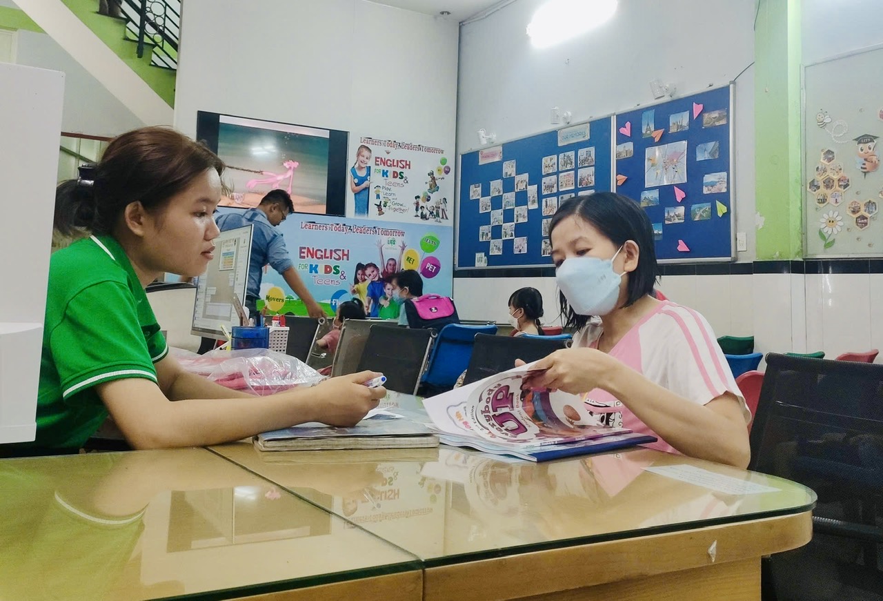 "Nội lực hóa" từ cơn sốt chứng chỉ ngoại ngữ quốc tế - Ảnh 1.
