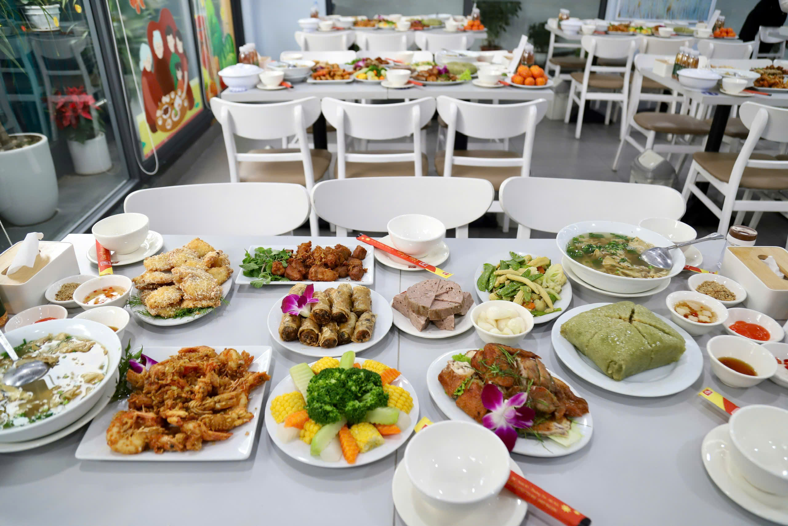 Chăm lo Tết cho bệnh nhân khó khăn - Ảnh 18.