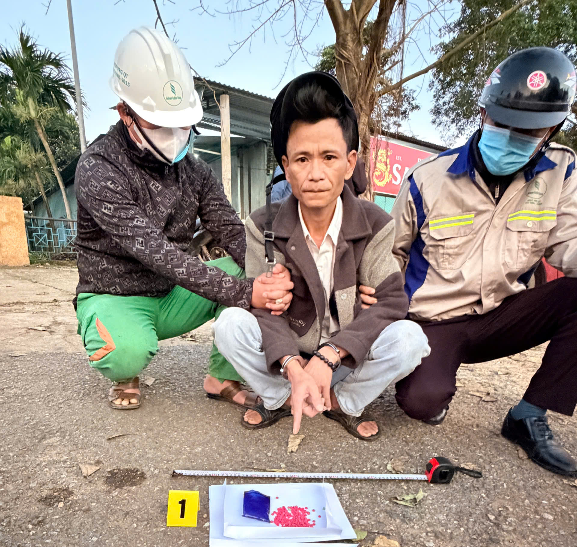Từ lời khai của Hồ Ngọc Hưng, c&ocirc;ng an bắt th&ecirc;m Trần Quốc Dũng ngay trong đ&ecirc;m - Ảnh 1.
