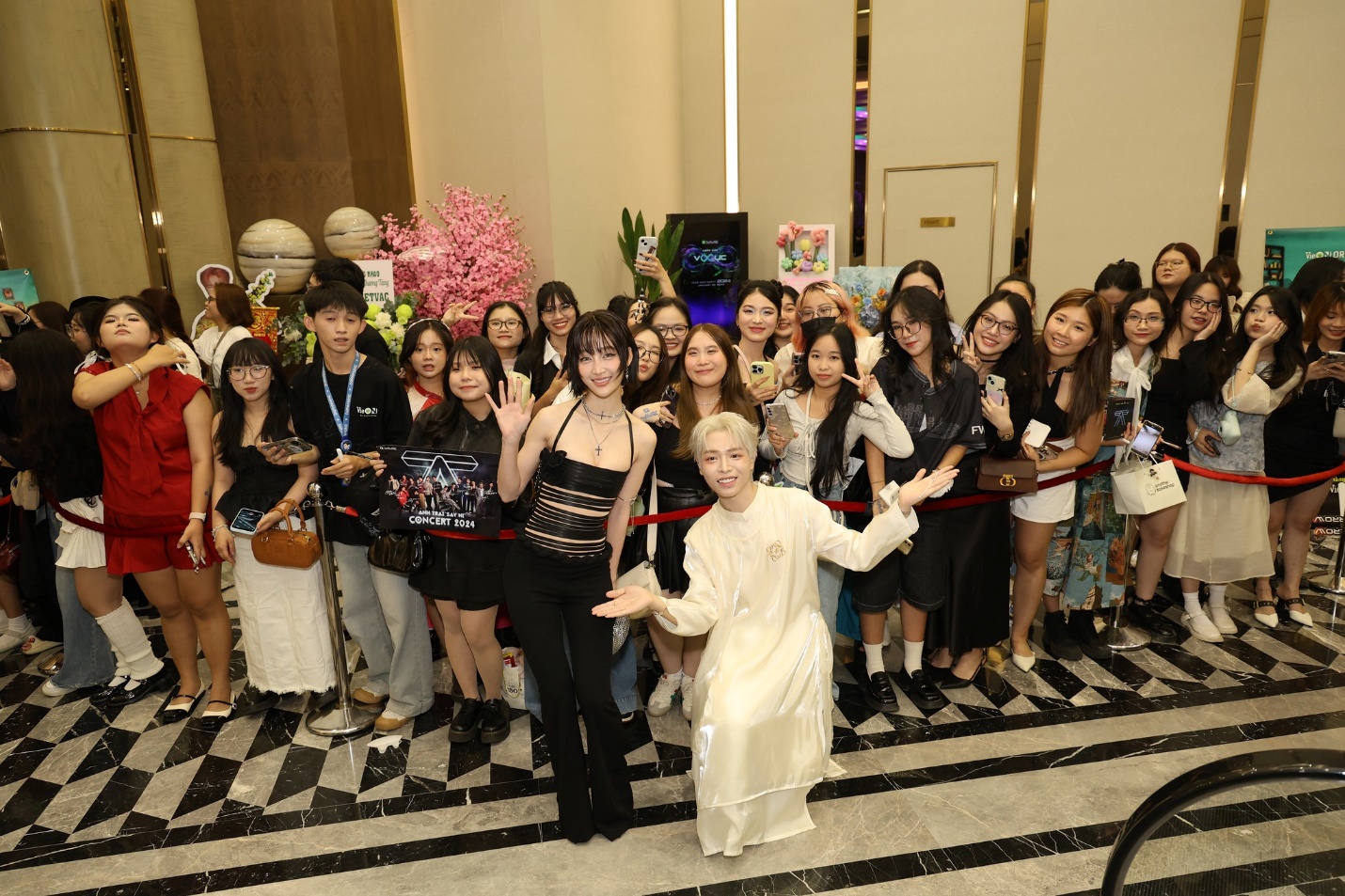 Year End Party nh&agrave; DatVietVAC &ndash; Đ&ecirc;m hội quy tụ v&agrave; gắn kết những gi&aacute; trị độc nhất - Ảnh 14.